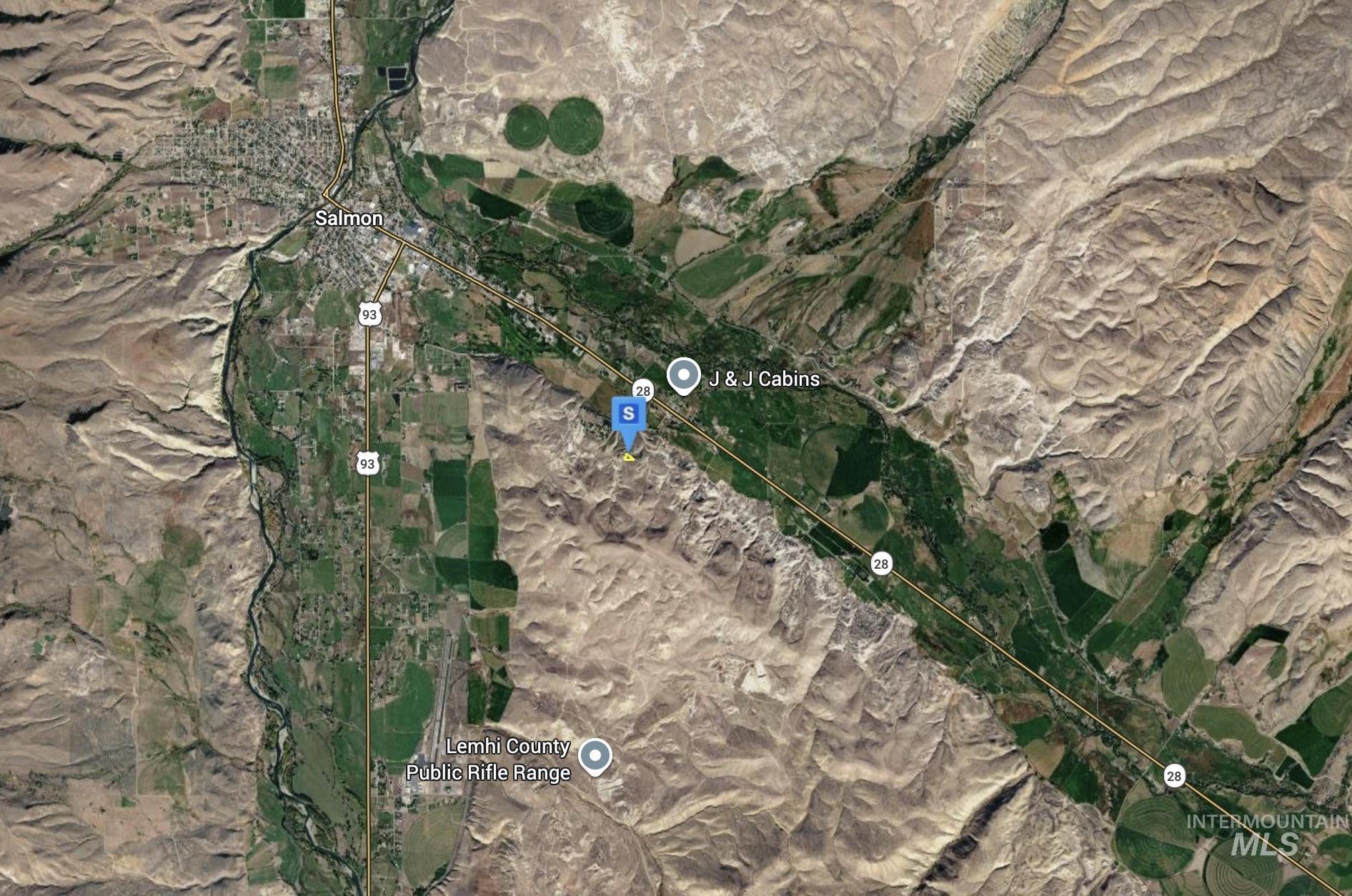8 Twin Sister Cir Property Photo 3