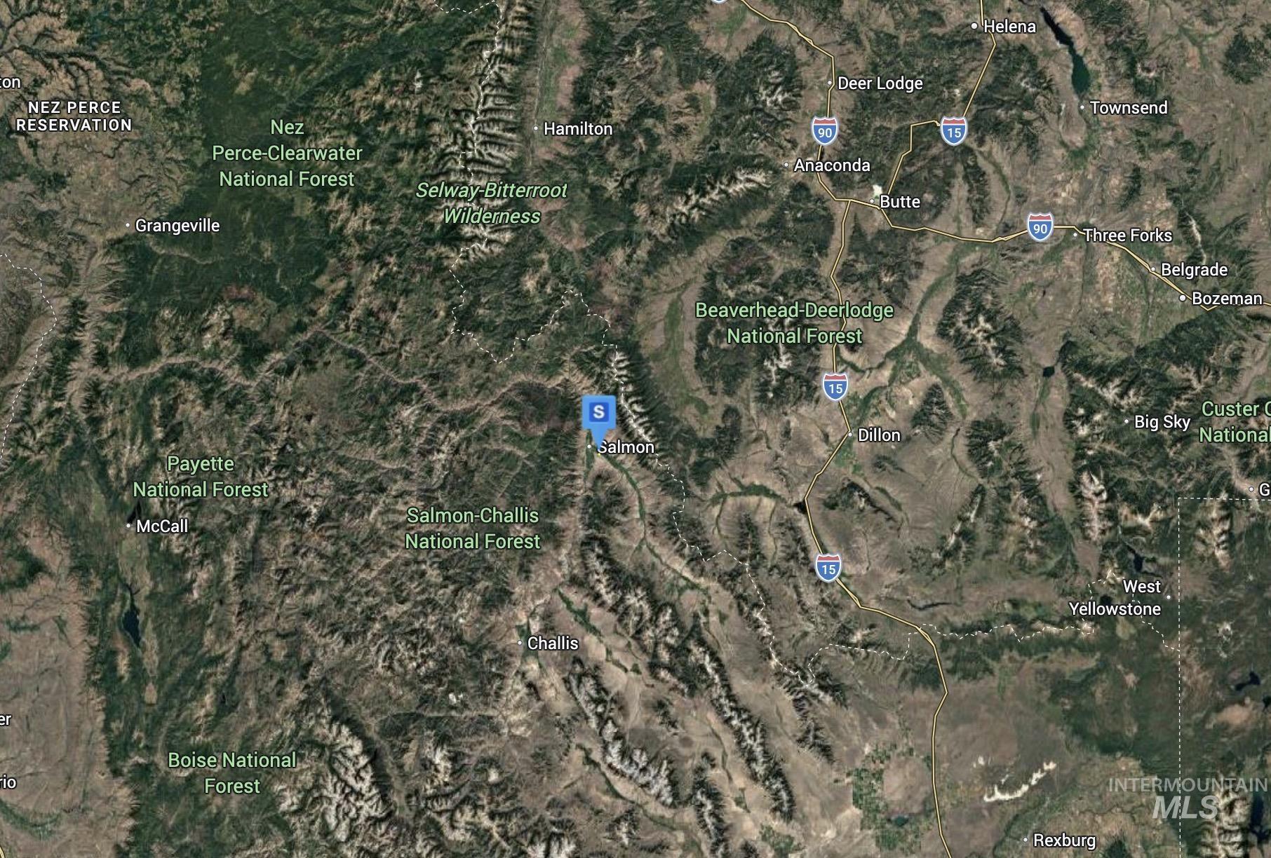 8 Twin Sister Cir Property Photo 4