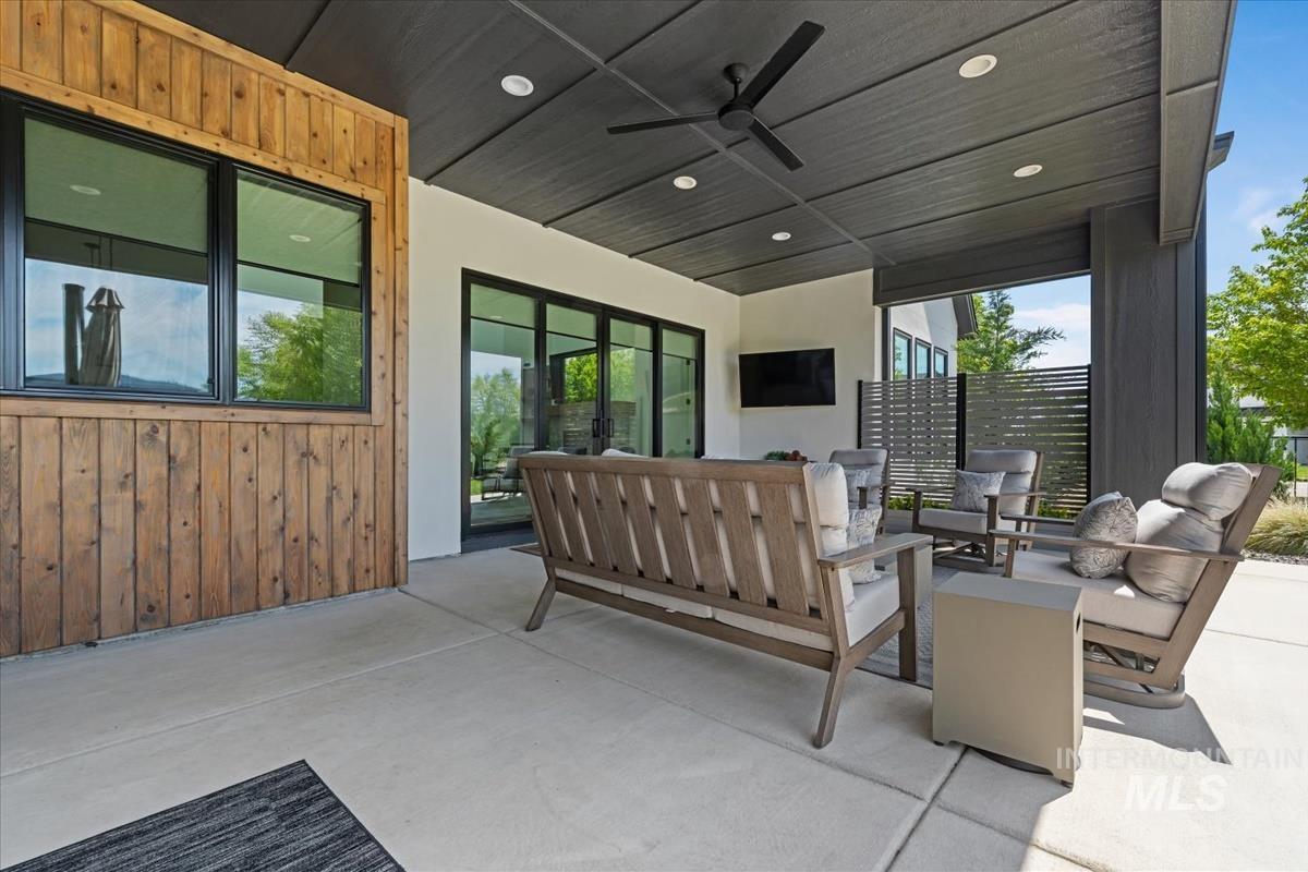 6509 Big Wood Way Property Photo 42