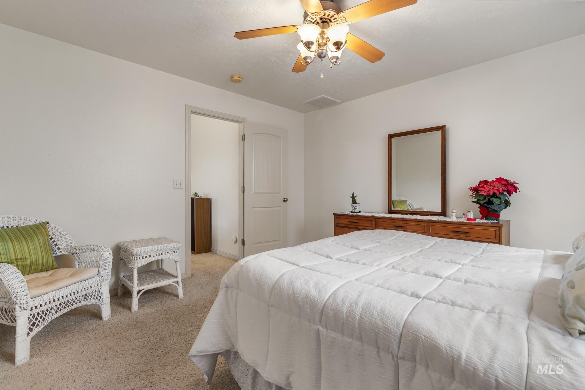 2150 W Stonefly Pl Property Photo 18