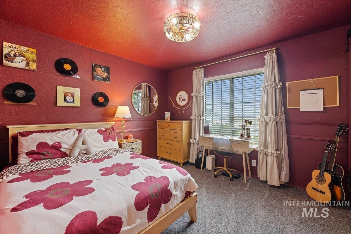 127 Ruth Lane Property Photo 32