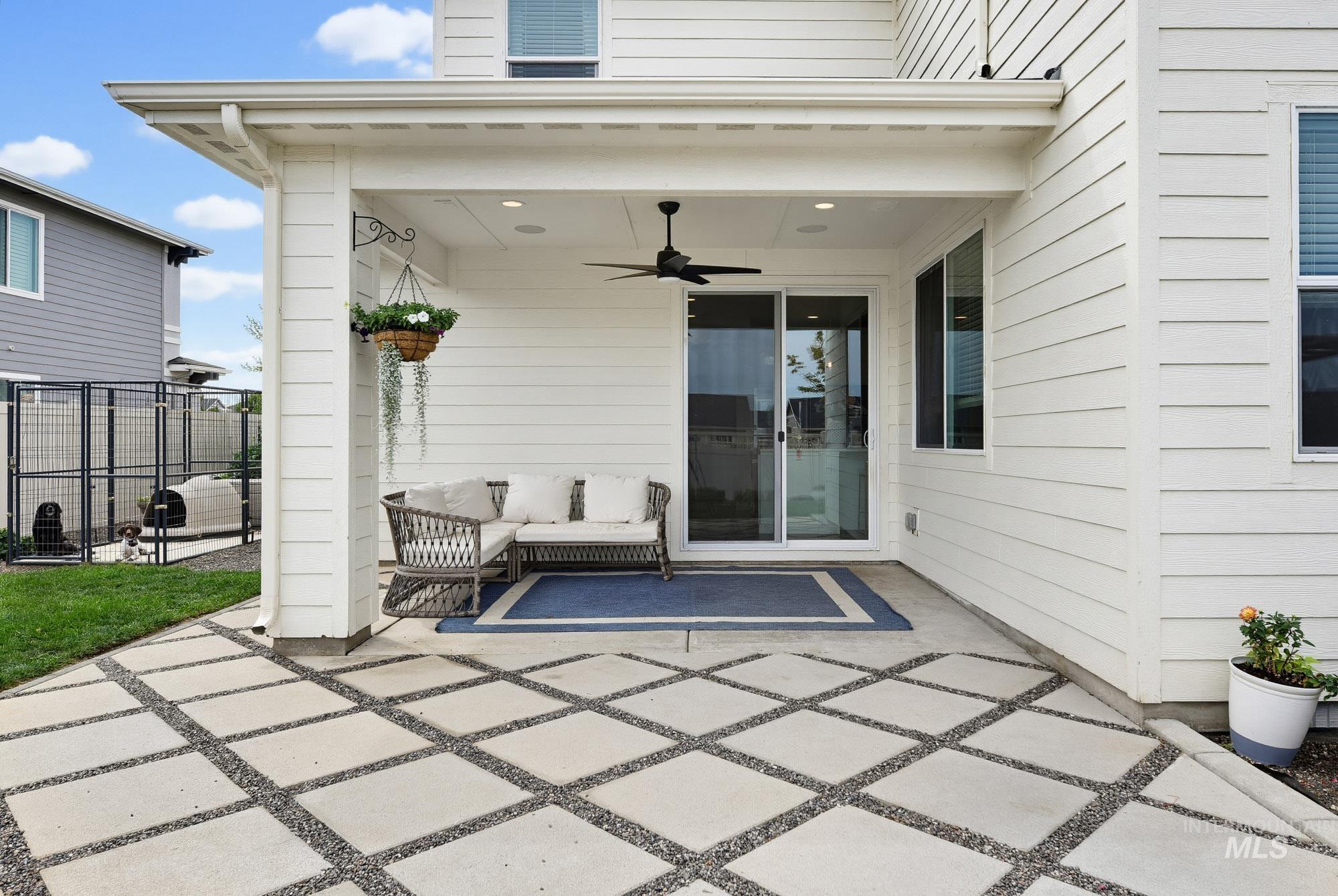 6082 E Canyon Crossing Dr. Property Photo 39