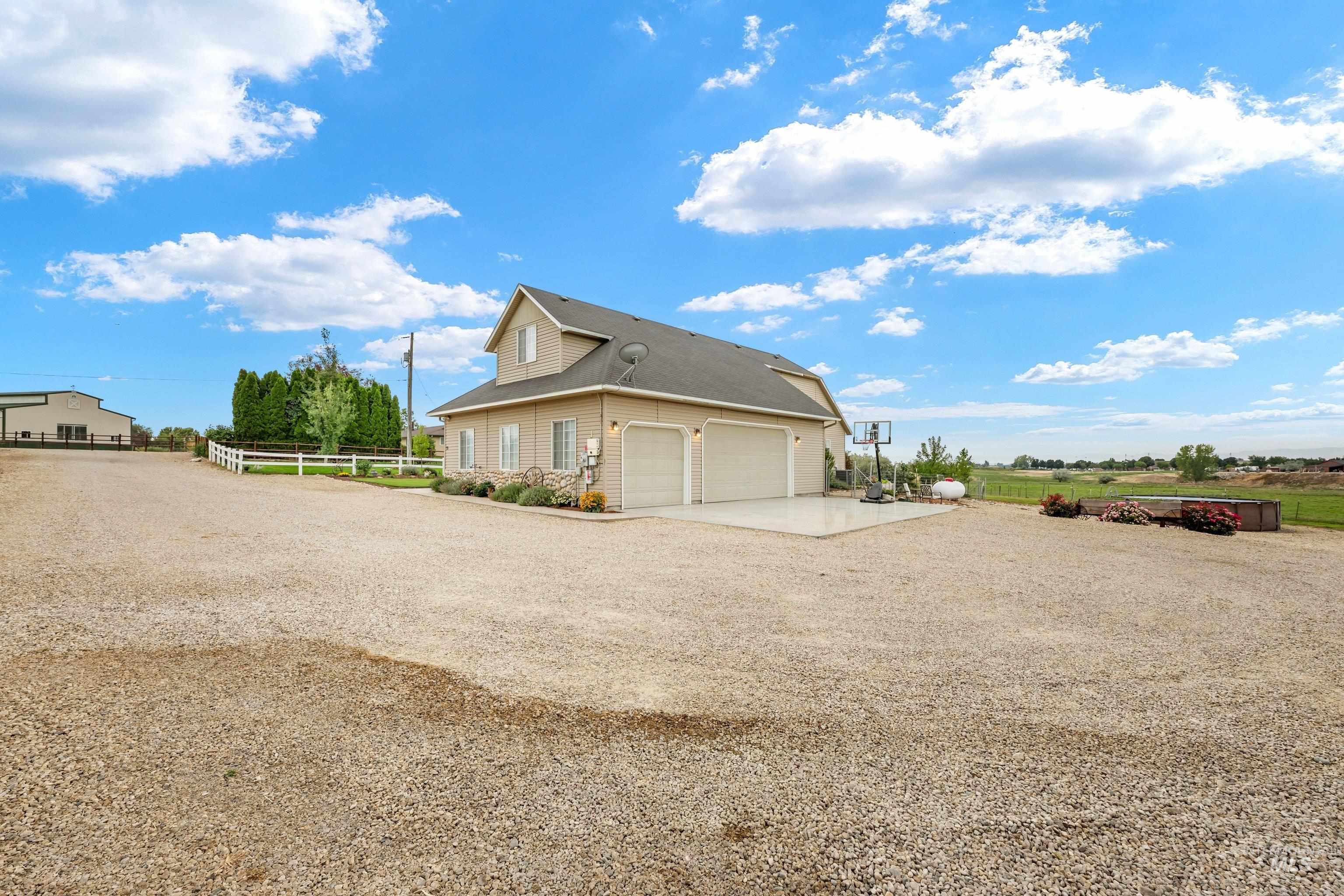 35 S Pit Lane Property Photo 32