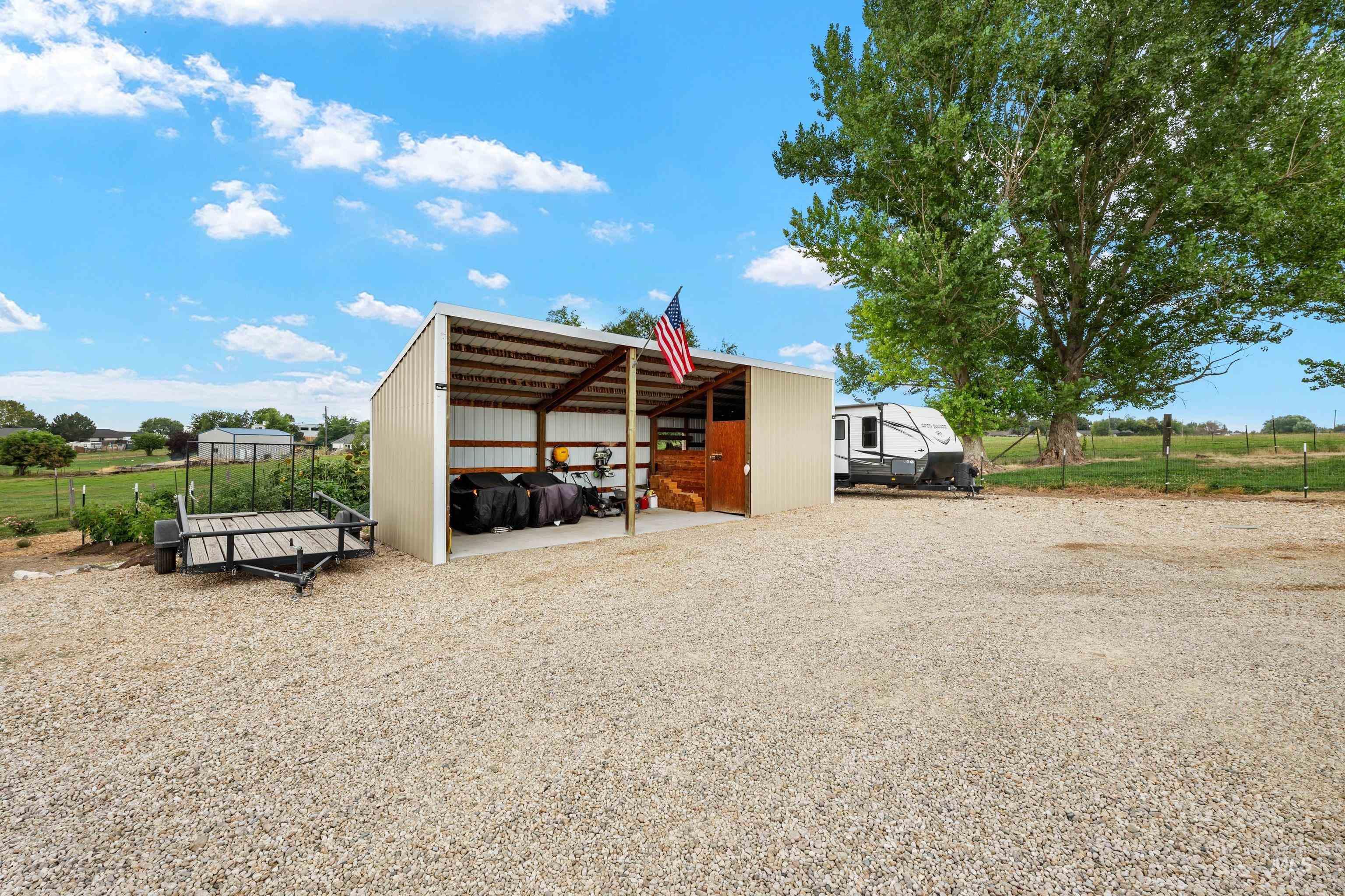 35 S Pit Lane Property Photo 41