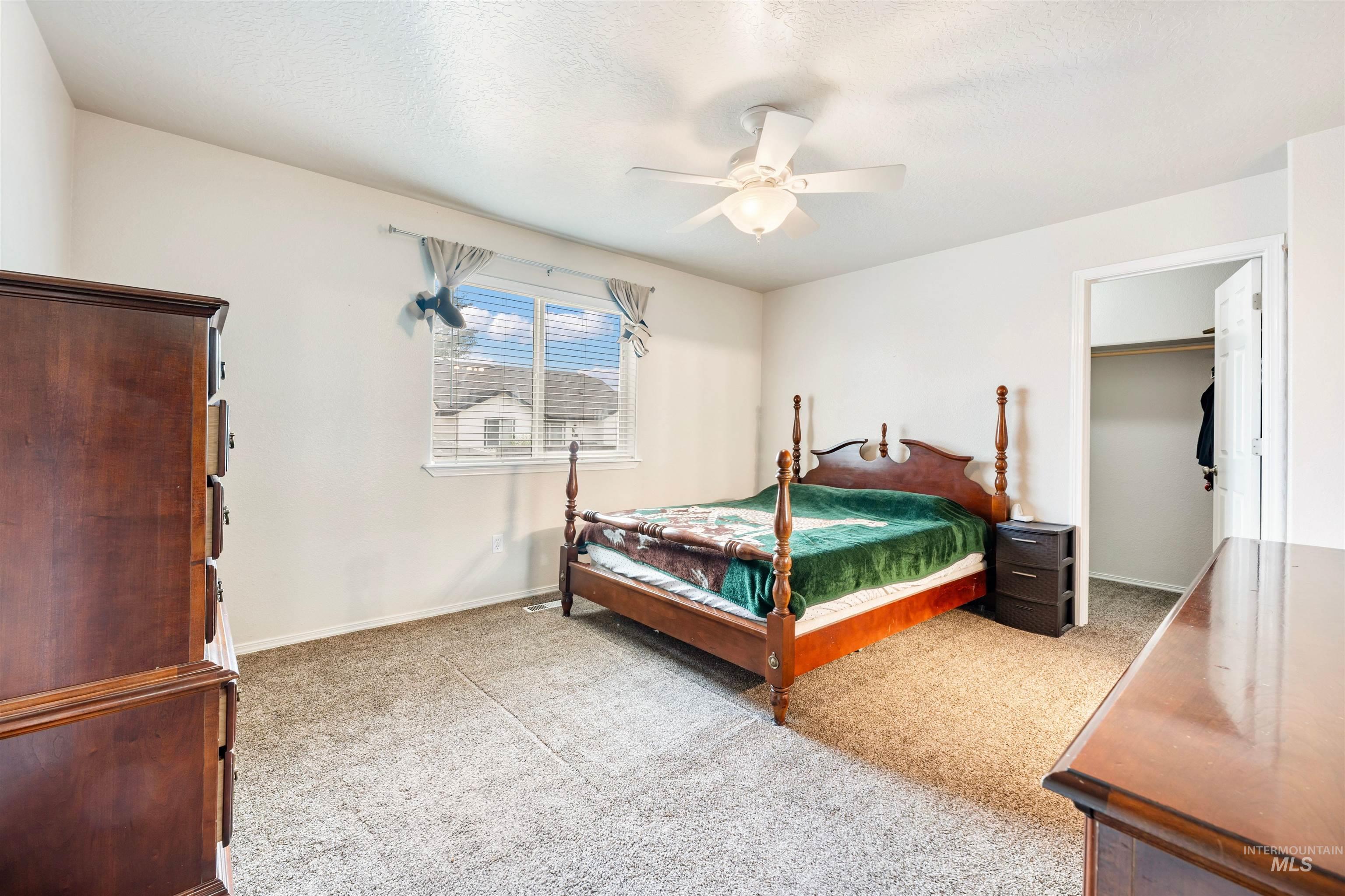 305 W Quaking Aspen Ln. Property Photo 22