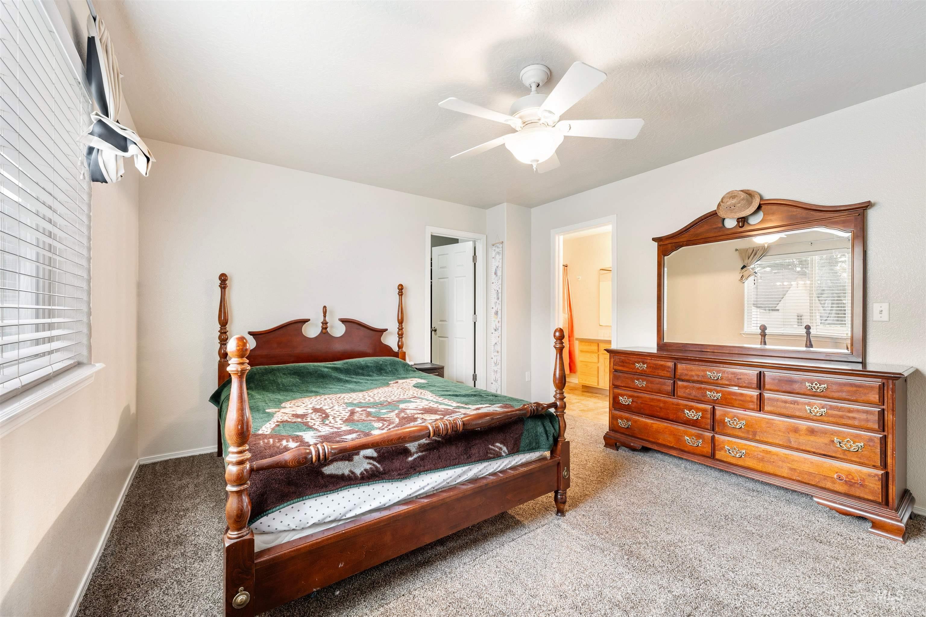 305 W Quaking Aspen Ln. Property Photo 23
