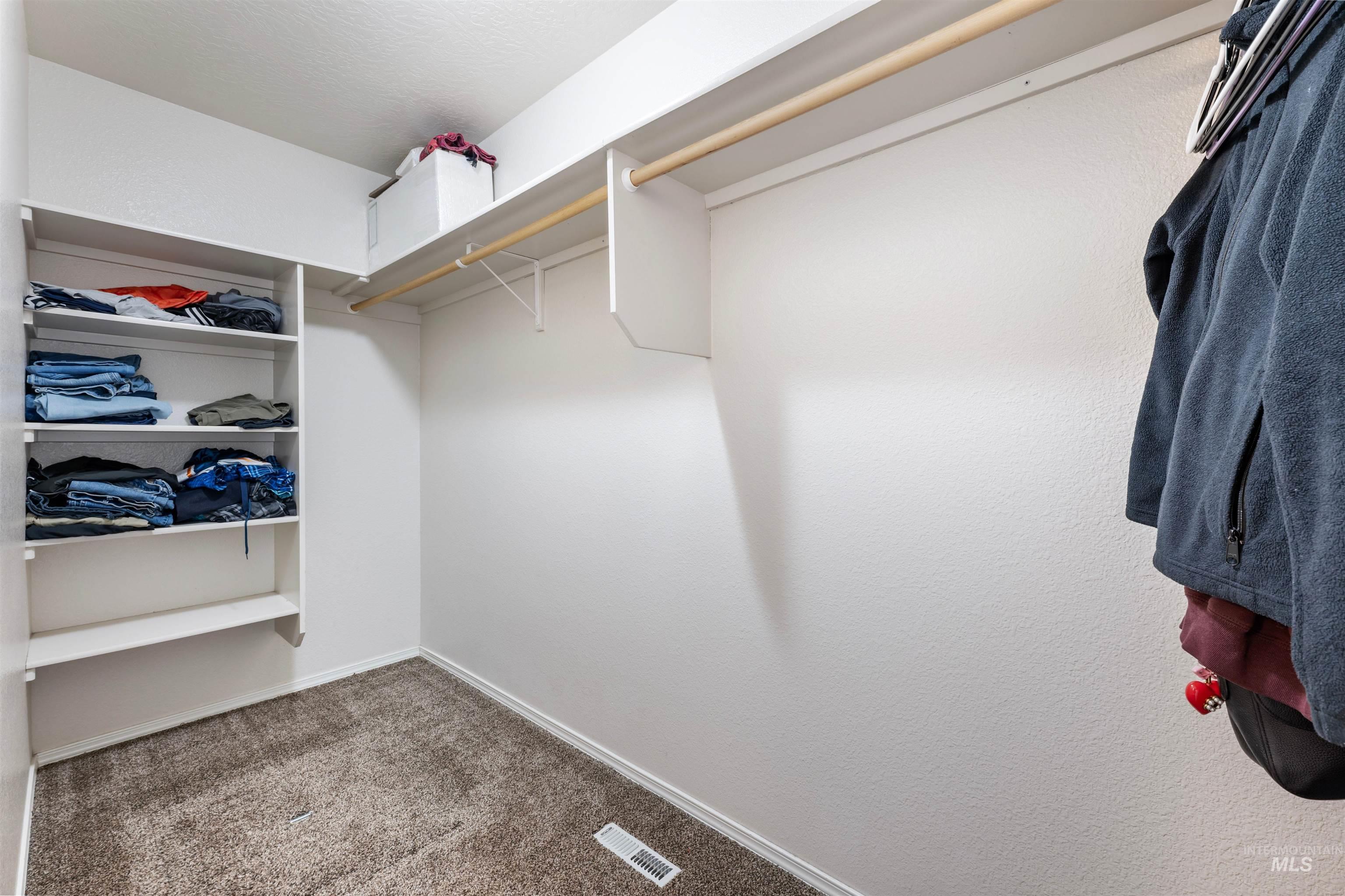 305 W Quaking Aspen Ln. Property Photo 25