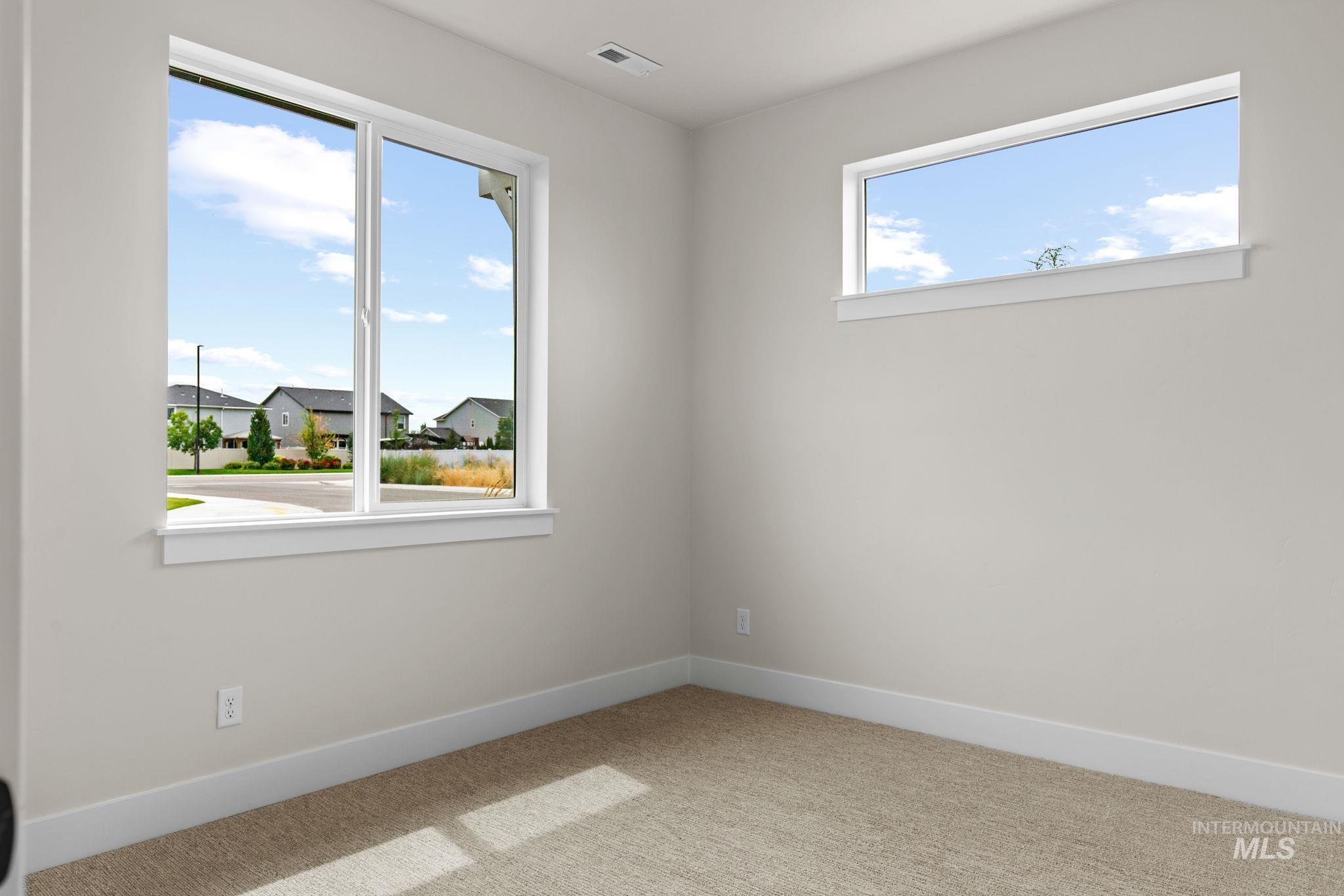 162 W Allspice Ct Property Photo 8