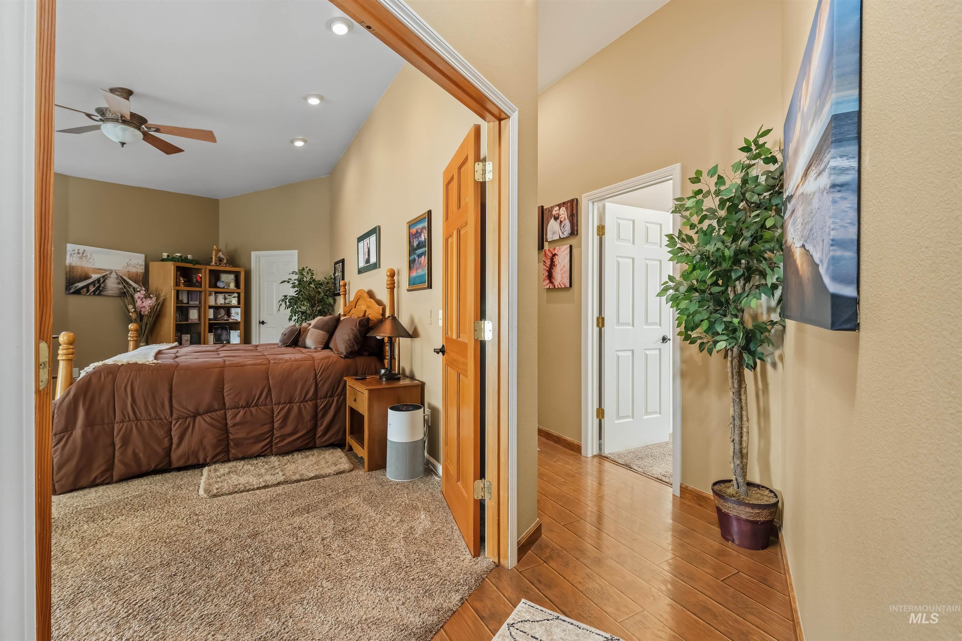 2953 Riverview Terrace Property Photo 24