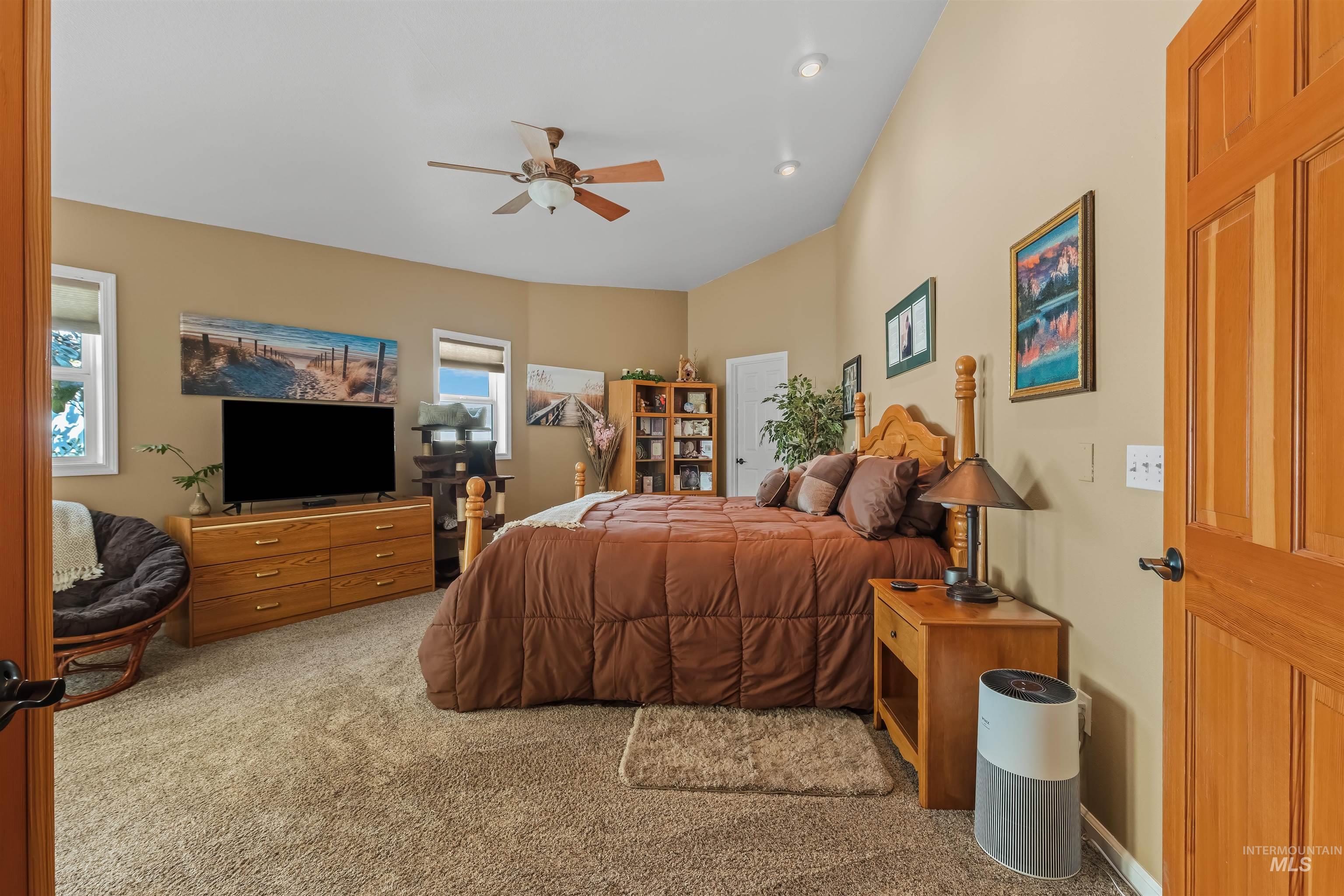 2953 Riverview Terrace Property Photo 25