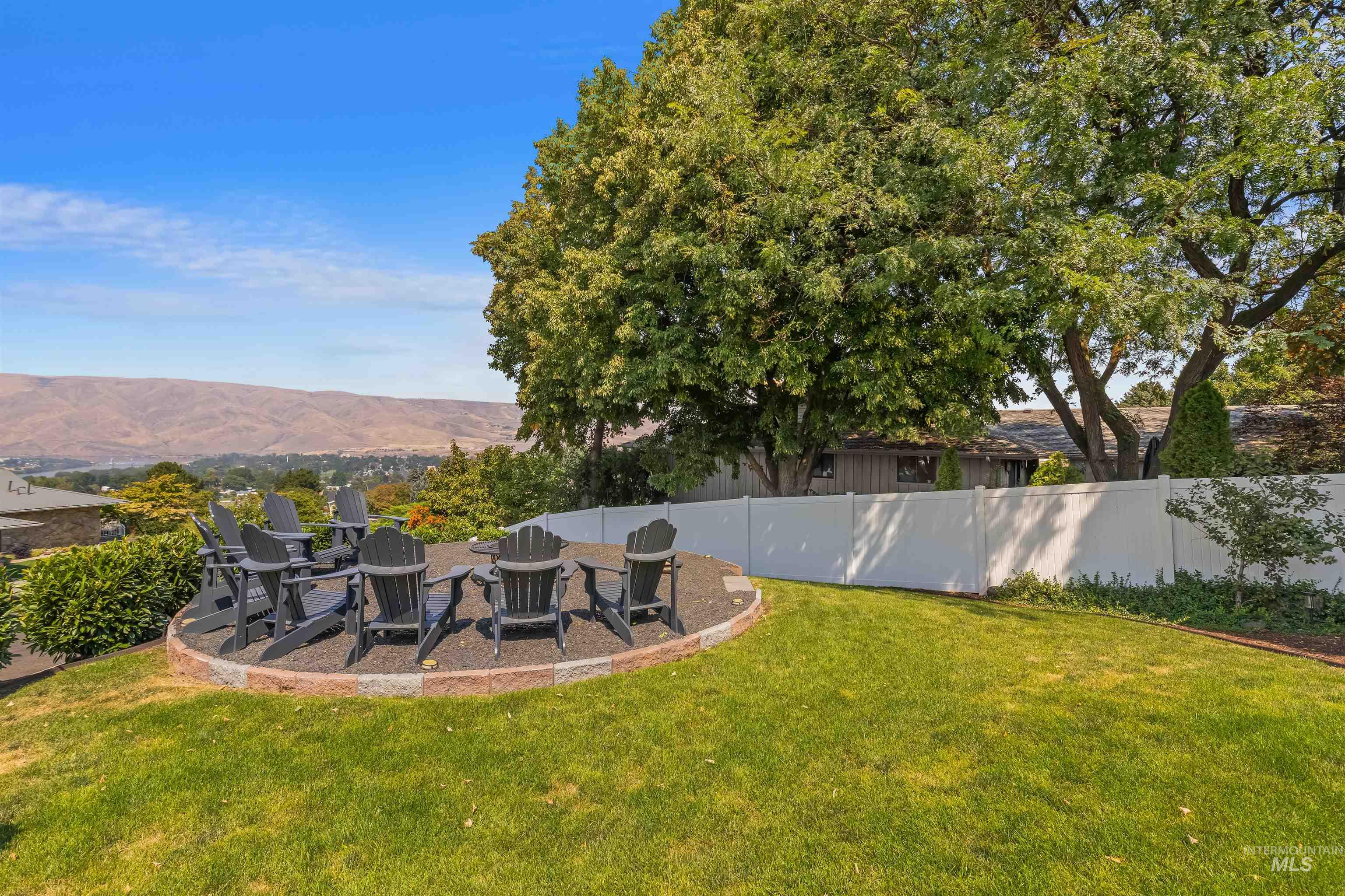 2953 Riverview Terrace Property Photo 44