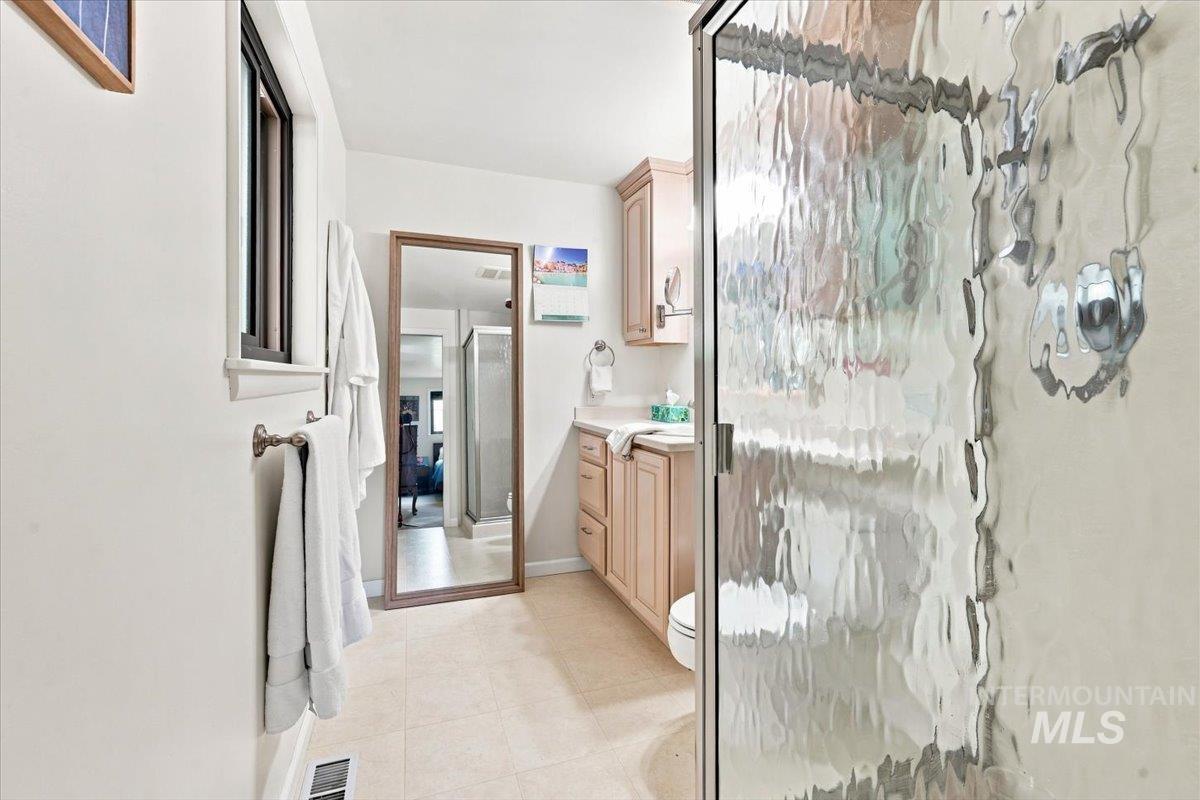 5203 N Sorrento Dr Property Photo 30