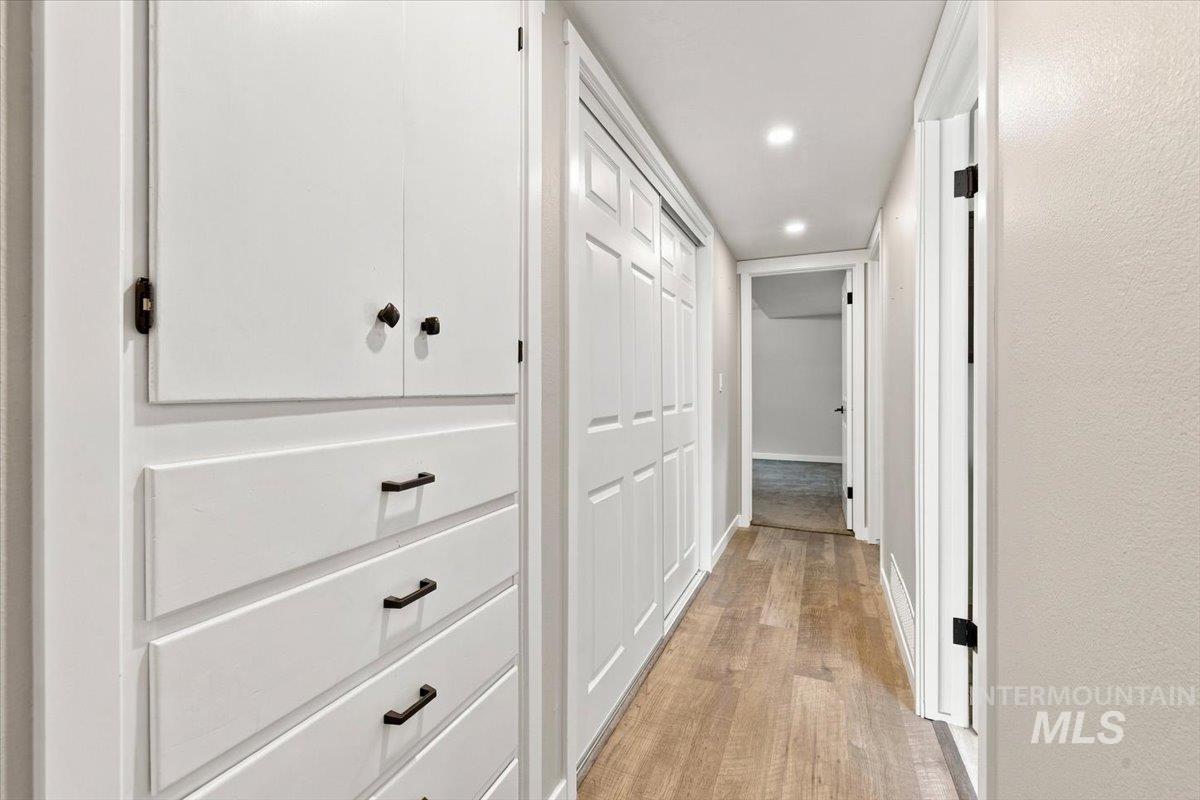 5203 N Sorrento Dr Property Photo 38