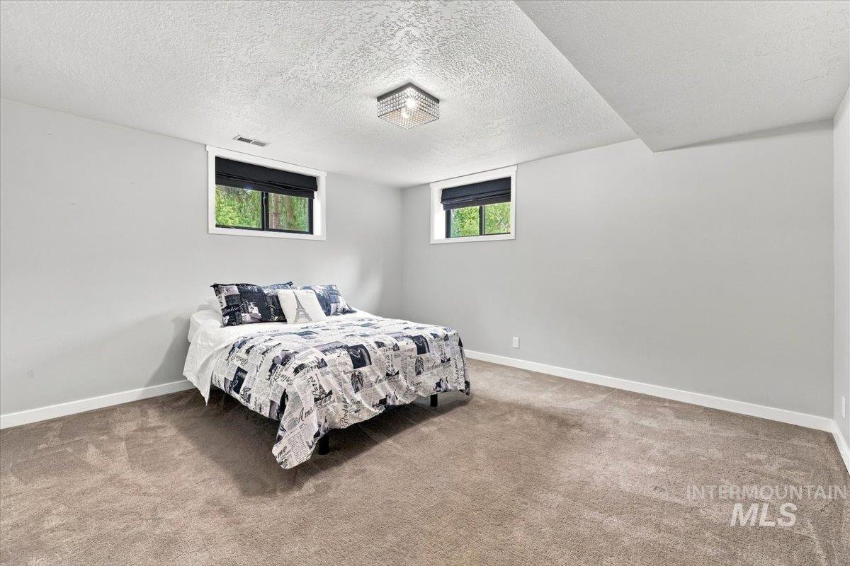 5203 N Sorrento Dr Property Photo 42