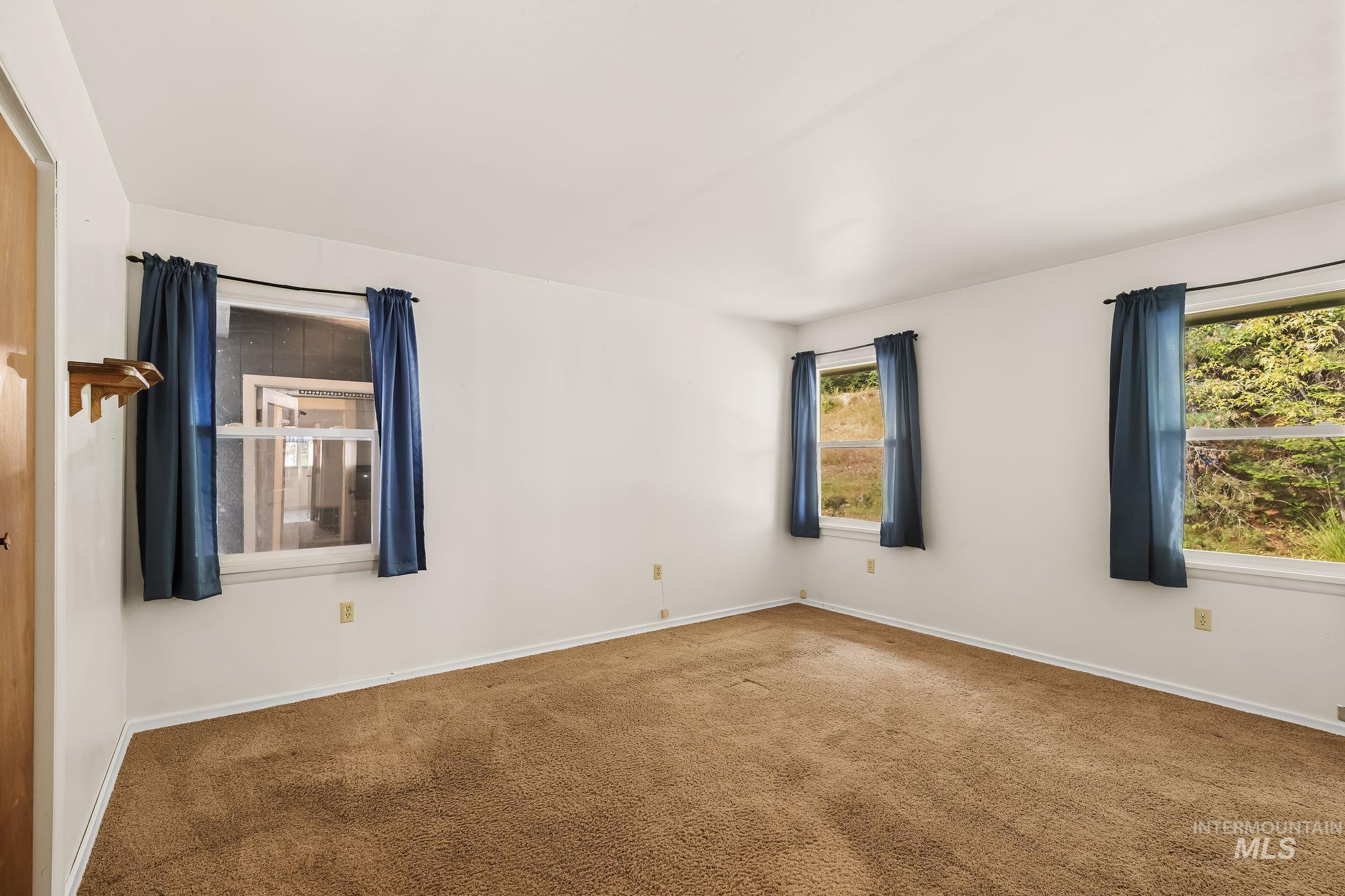 514 Stover Dr Property Photo 10