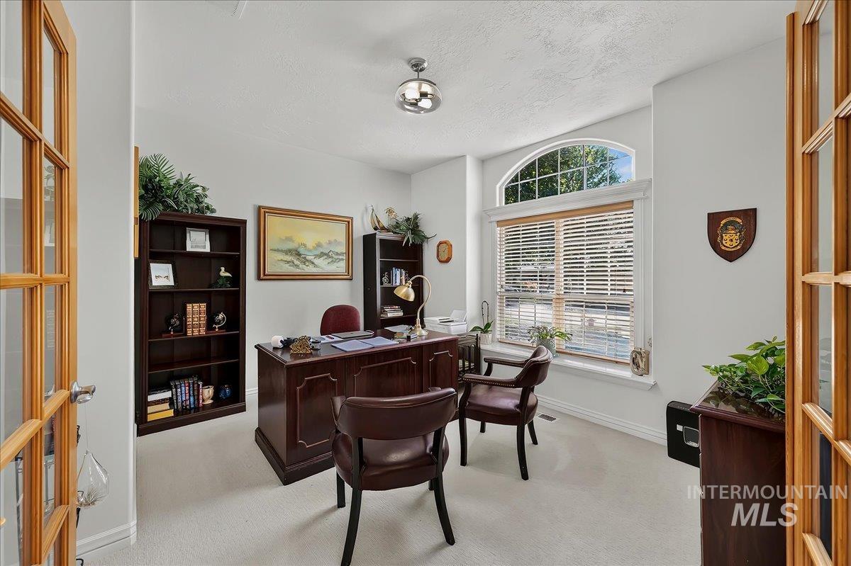 3454 S Shortleaf Ave. Property Photo 6