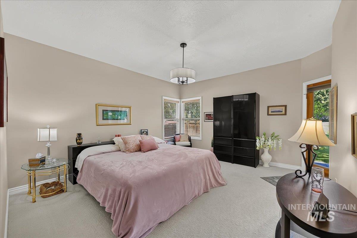 3454 S Shortleaf Ave. Property Photo 26