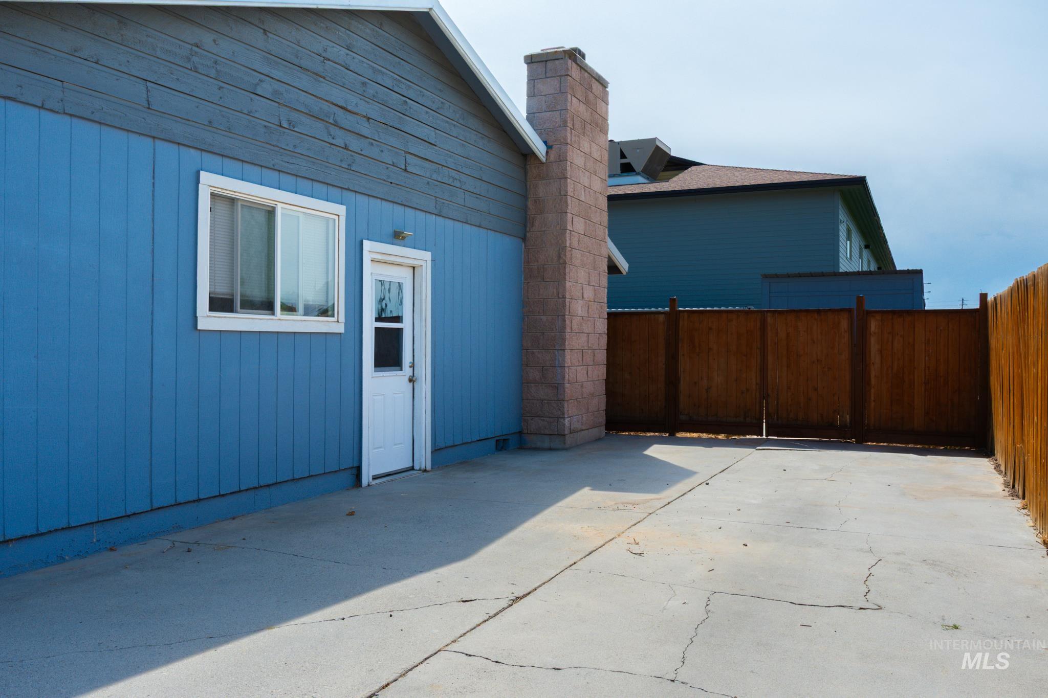 2496 Sw 2nd Ave Property Photo 45