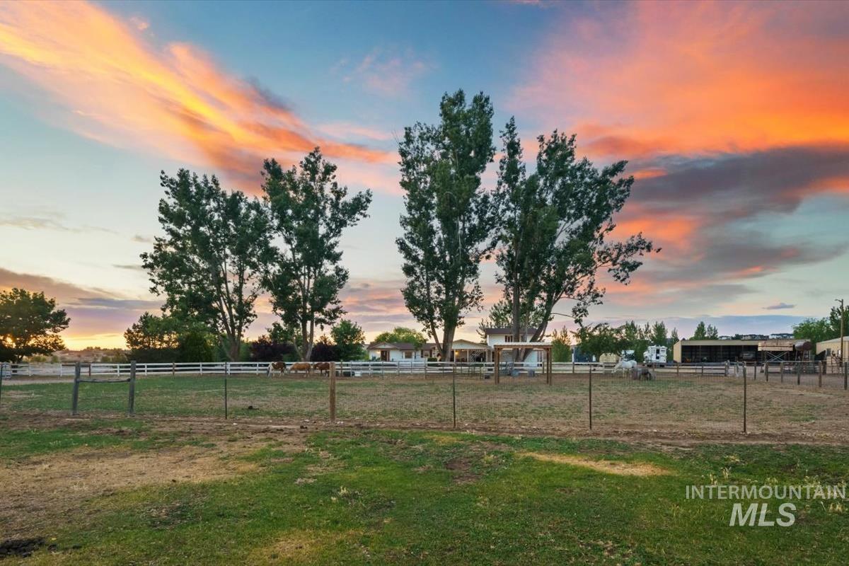 7590 Elko Lane Property Photo 7