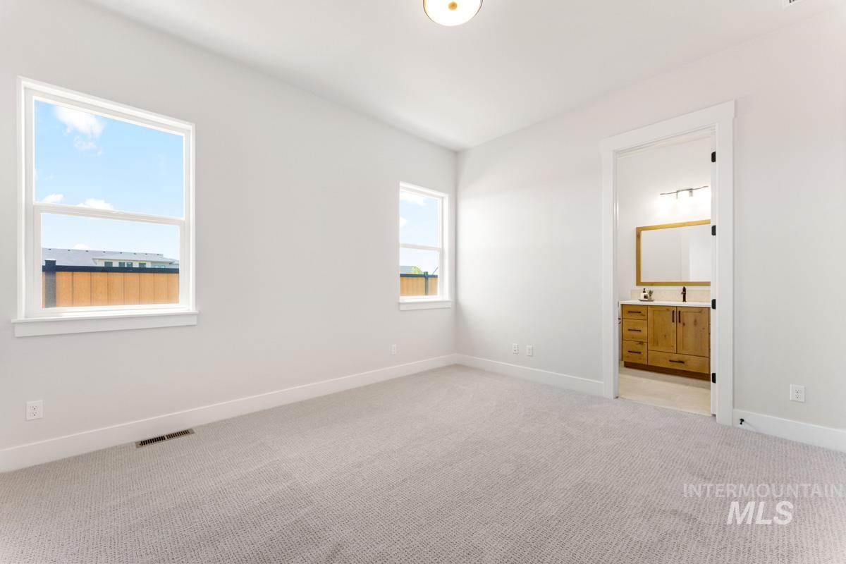 13767 N Spring Creek Way Property Photo 27