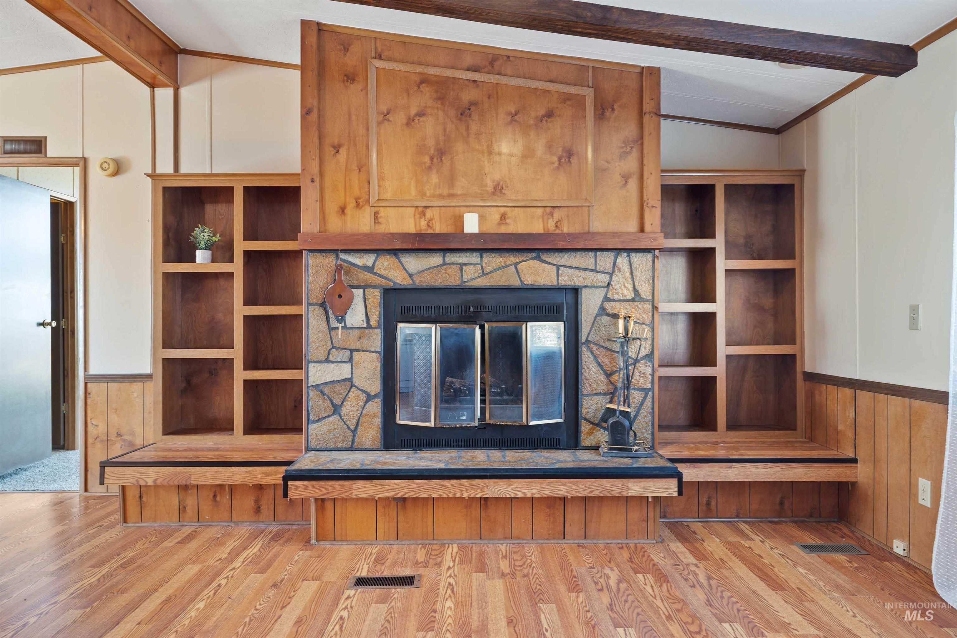 2451 Central Ave. Property Photo 6