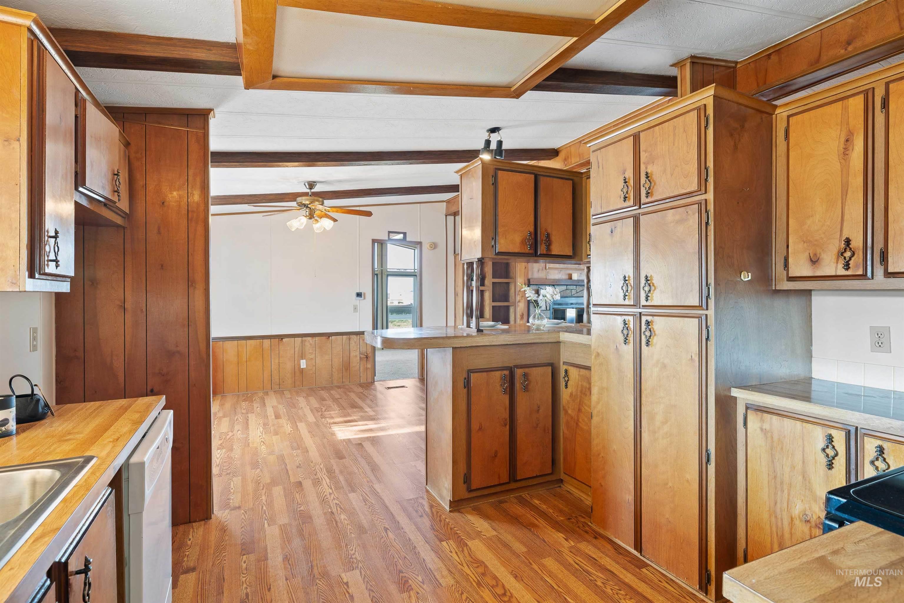 2451 Central Ave. Property Photo 11