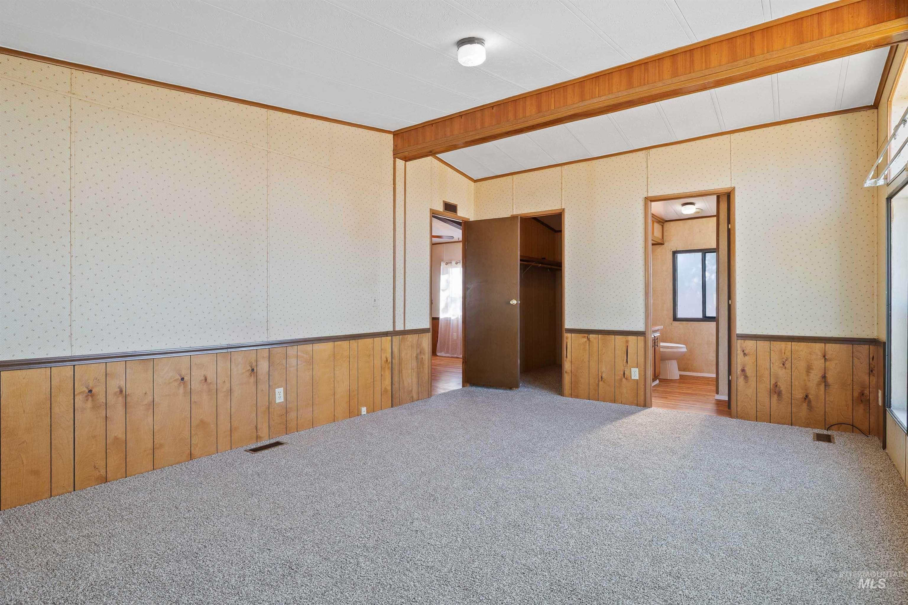 2451 Central Ave. Property Photo 13