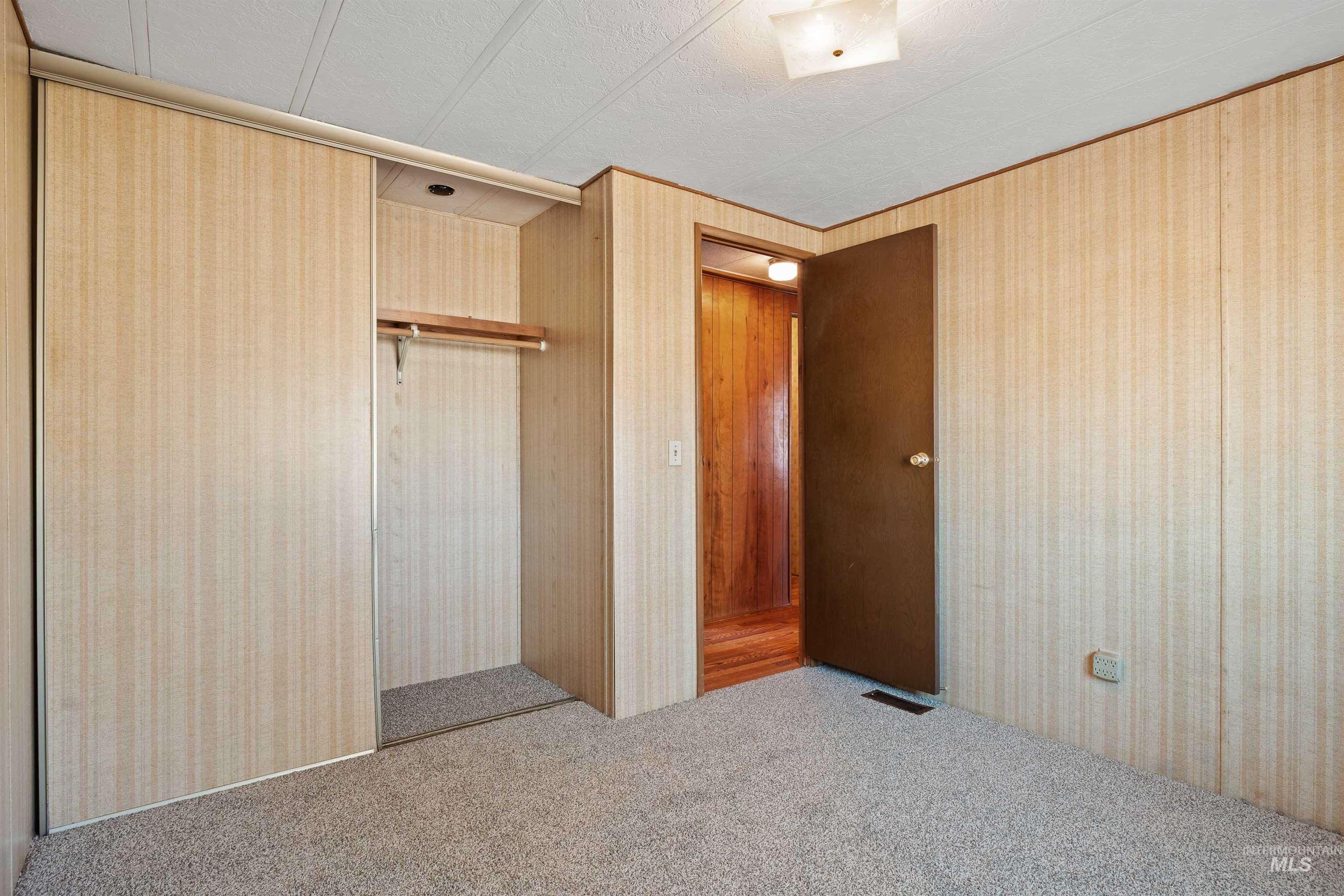 2451 Central Ave. Property Photo 16