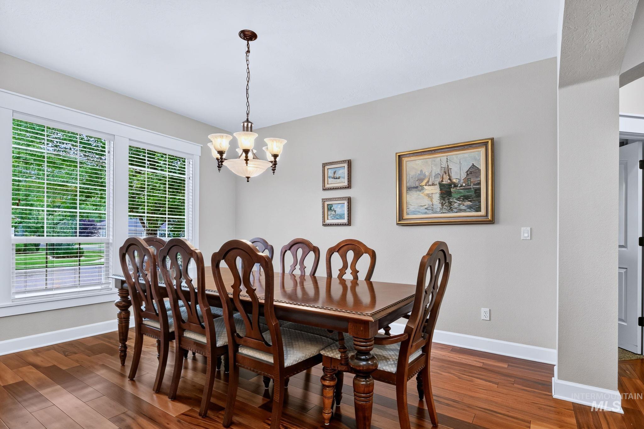 3660 N Colbourne Way Property Photo 8