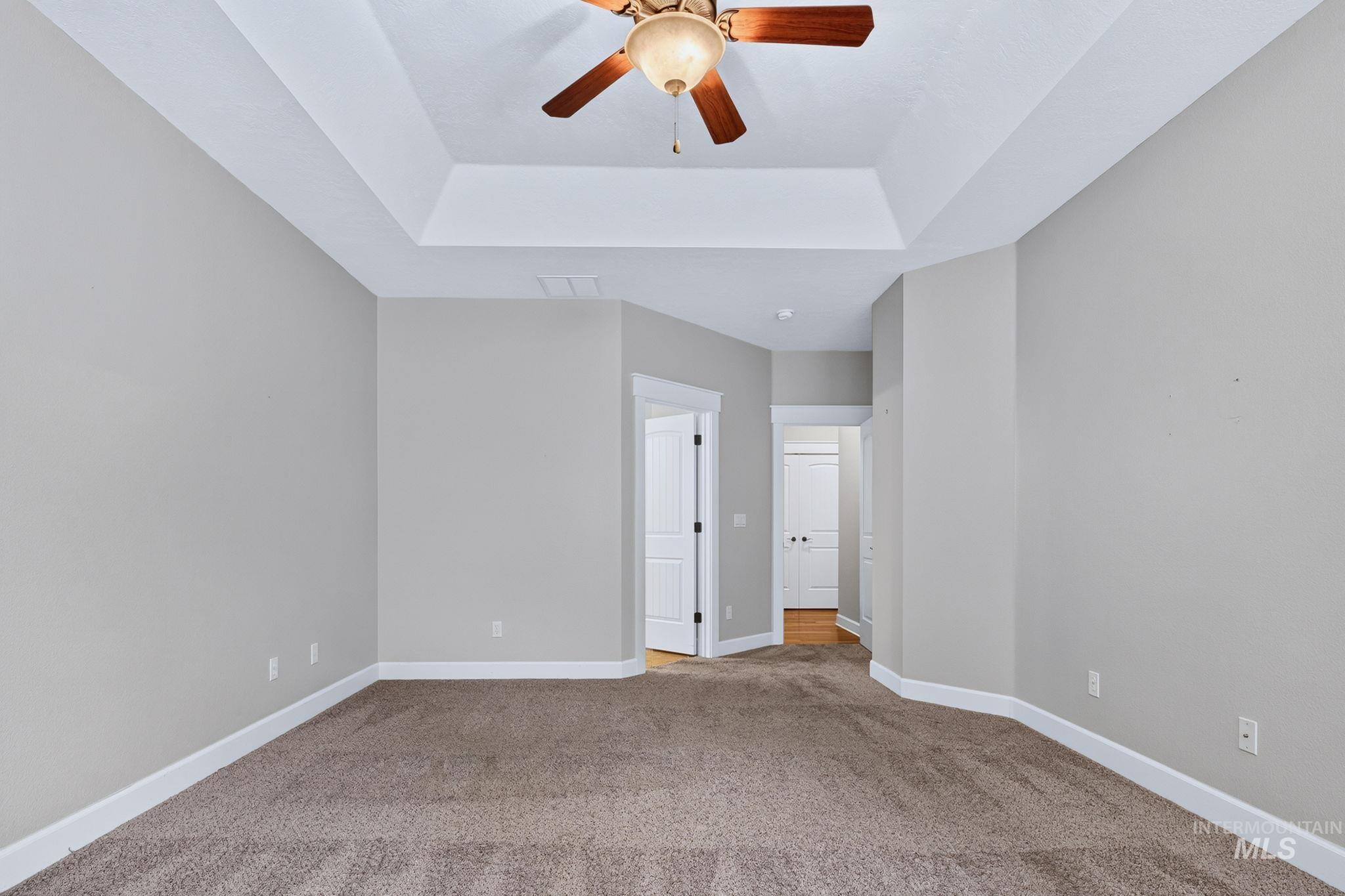 3660 N Colbourne Way Property Photo 24