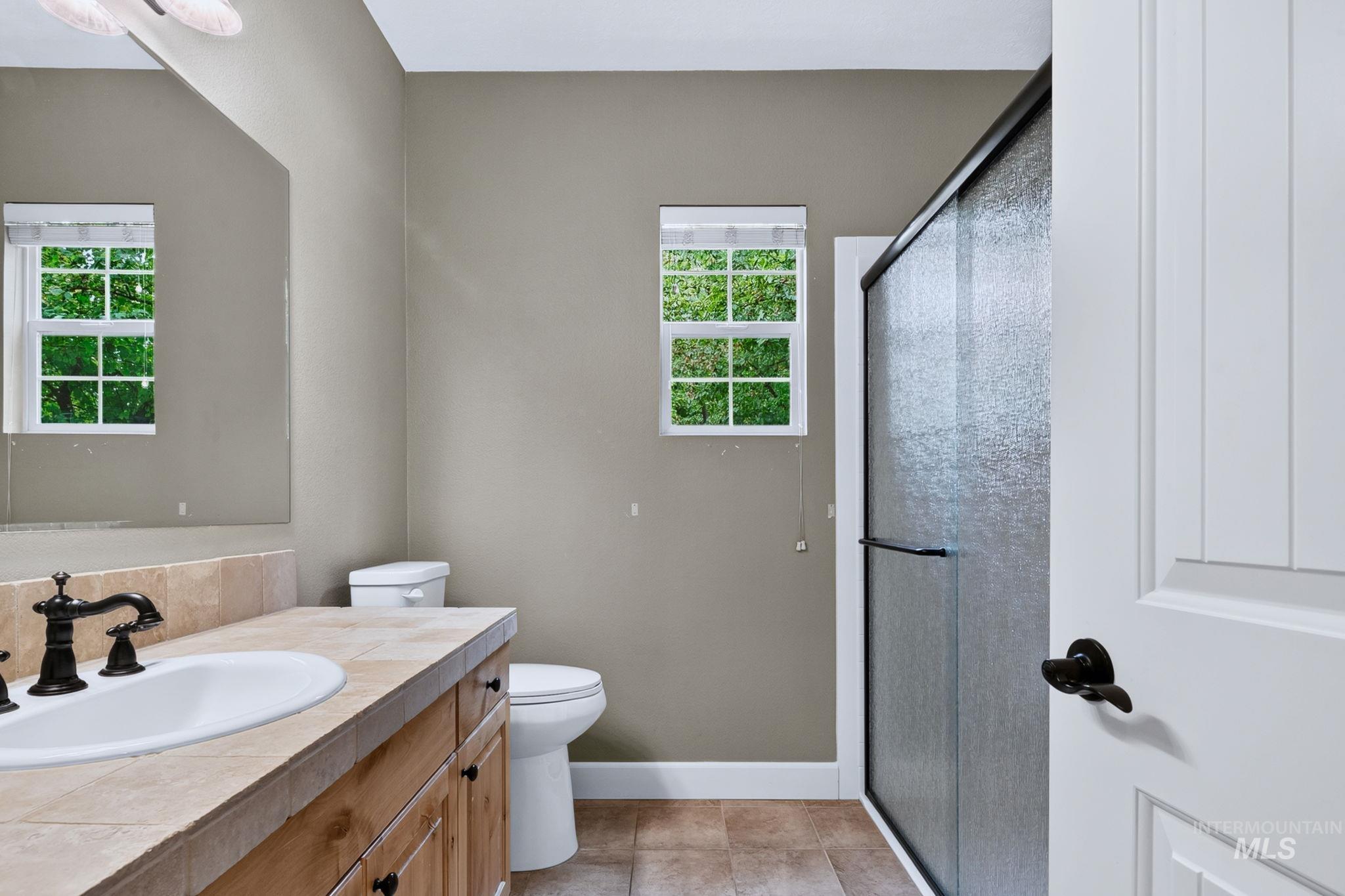 3660 N Colbourne Way Property Photo 34