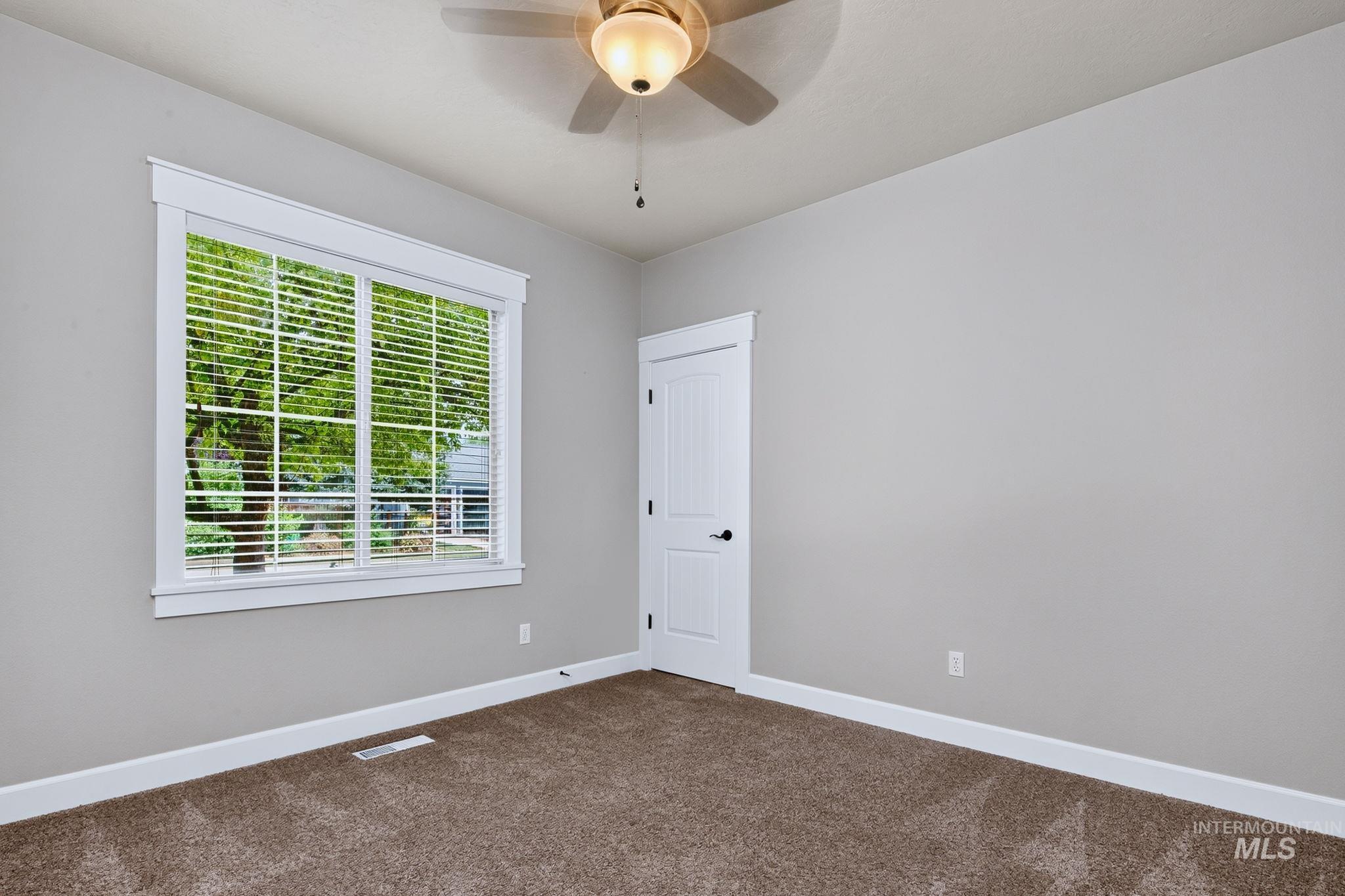 3660 N Colbourne Way Property Photo 35