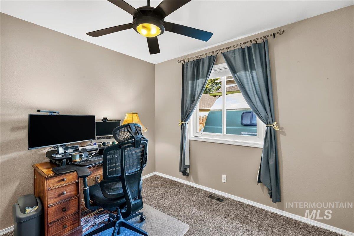 4406 S Timridge Way Property Photo 19