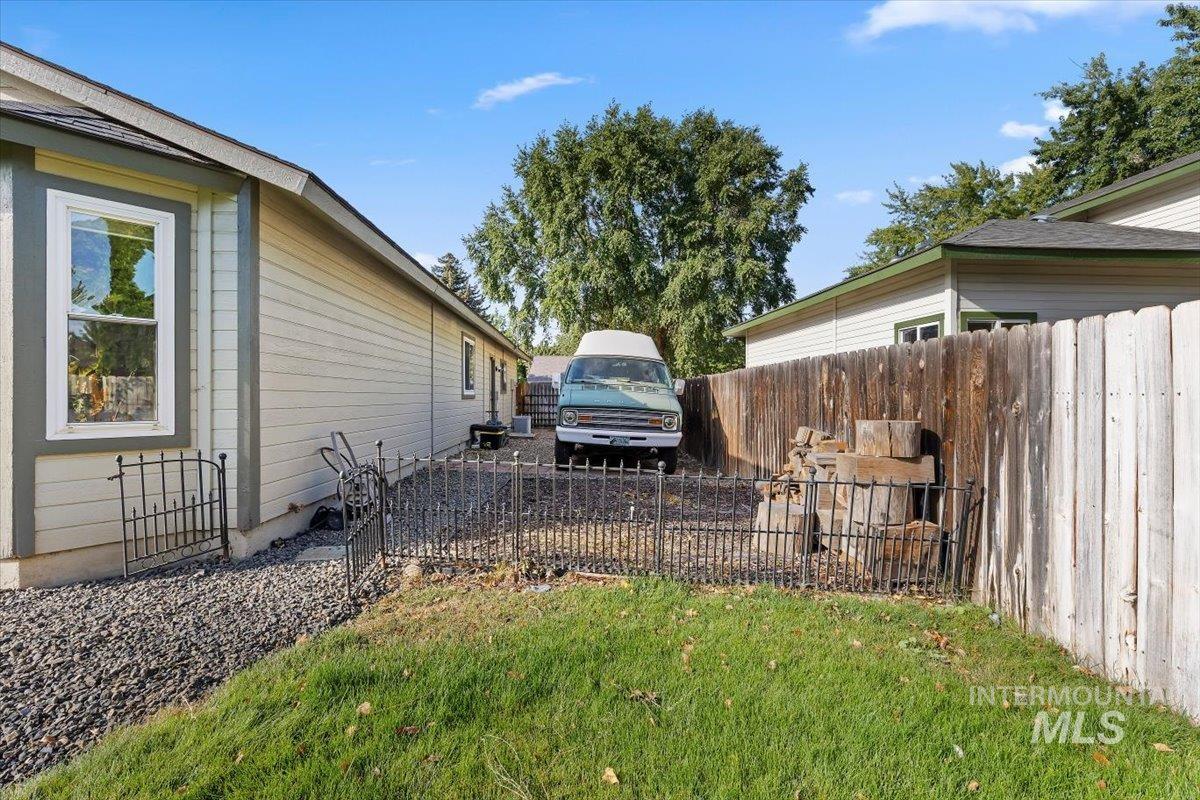 4406 S Timridge Way Property Photo 22