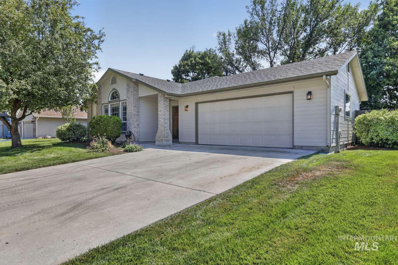 12705 W Audi Ct Property Photo 4
