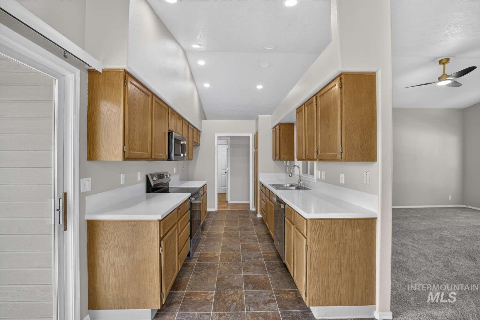 12705 W Audi Ct Property Photo 9