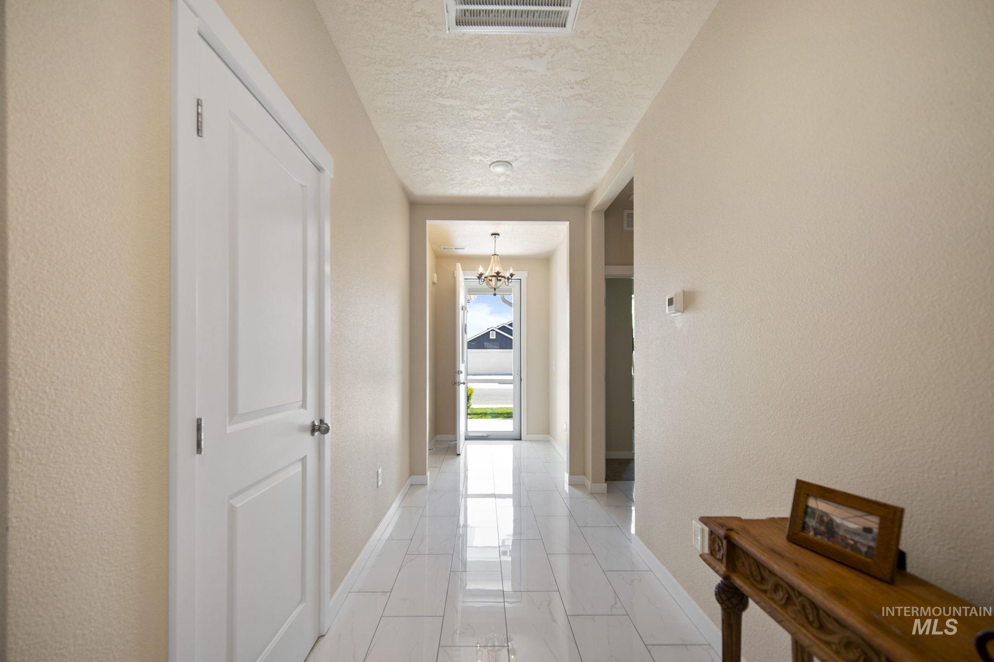 16911 N Cornwallis Way Property Photo 4