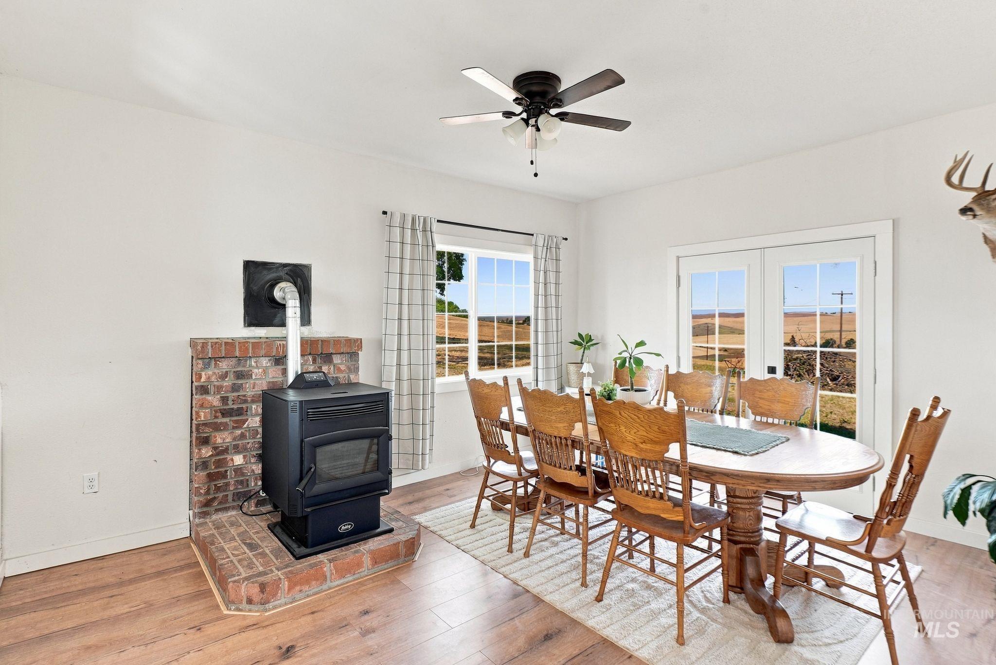 16078 Hoffman Road Property Photo 8