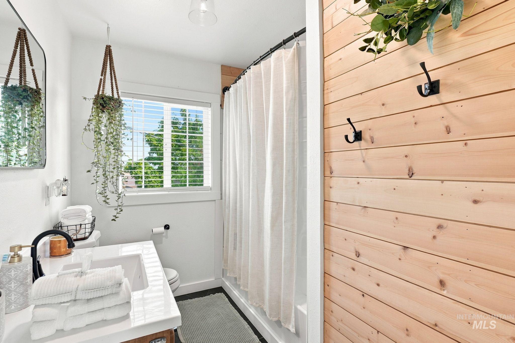 16078 Hoffman Road Property Photo 19