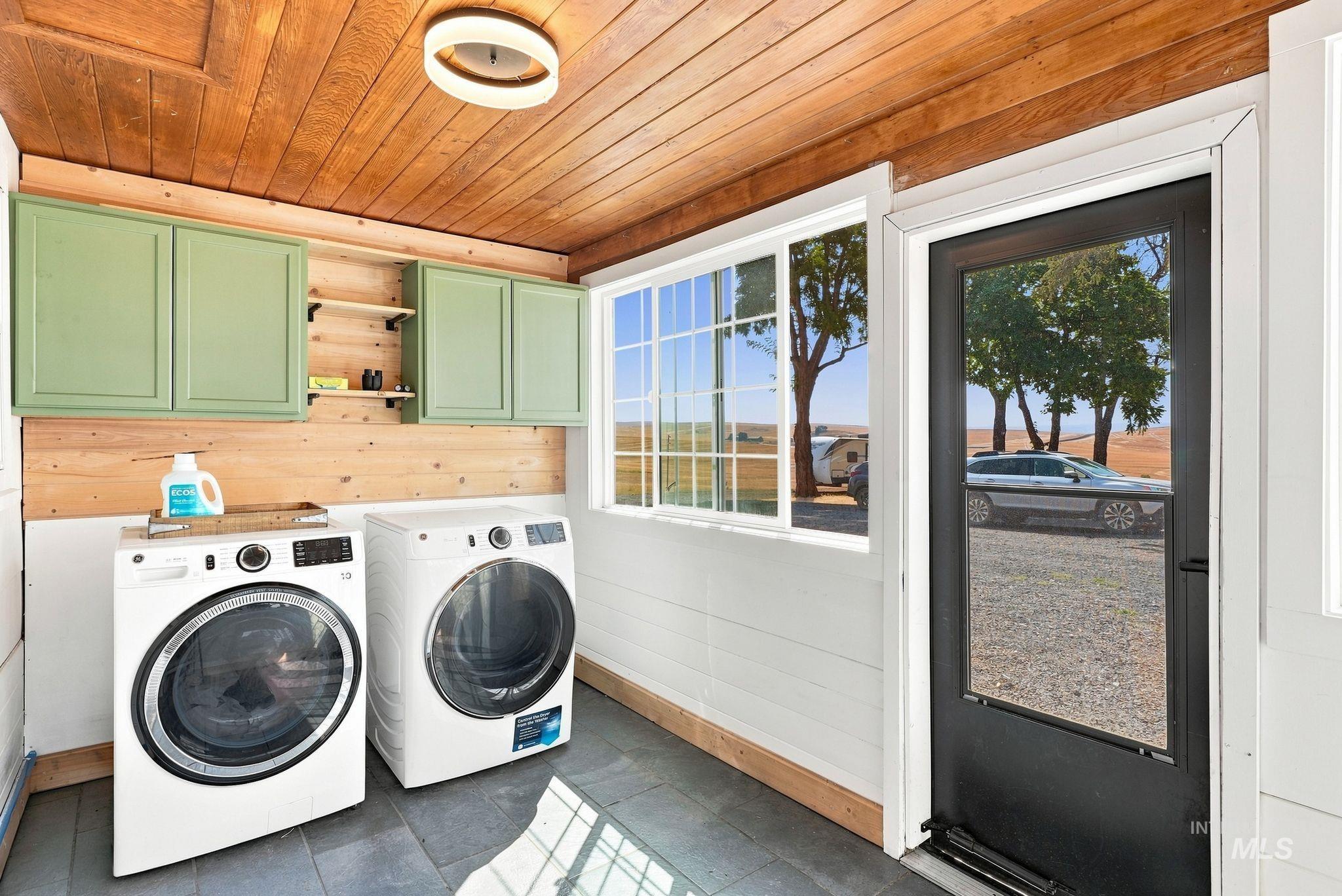 16078 Hoffman Road Property Photo 24