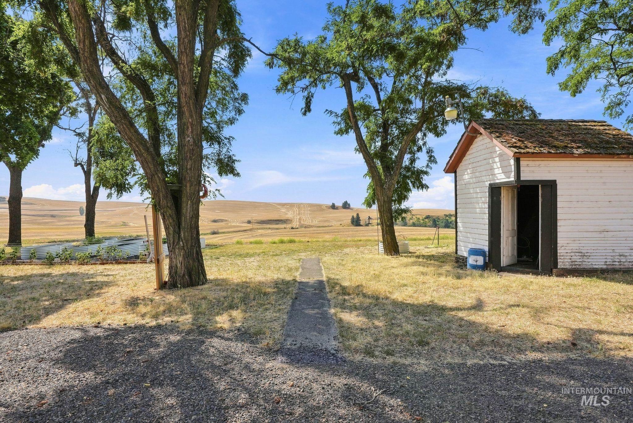 16078 Hoffman Road Property Photo 32