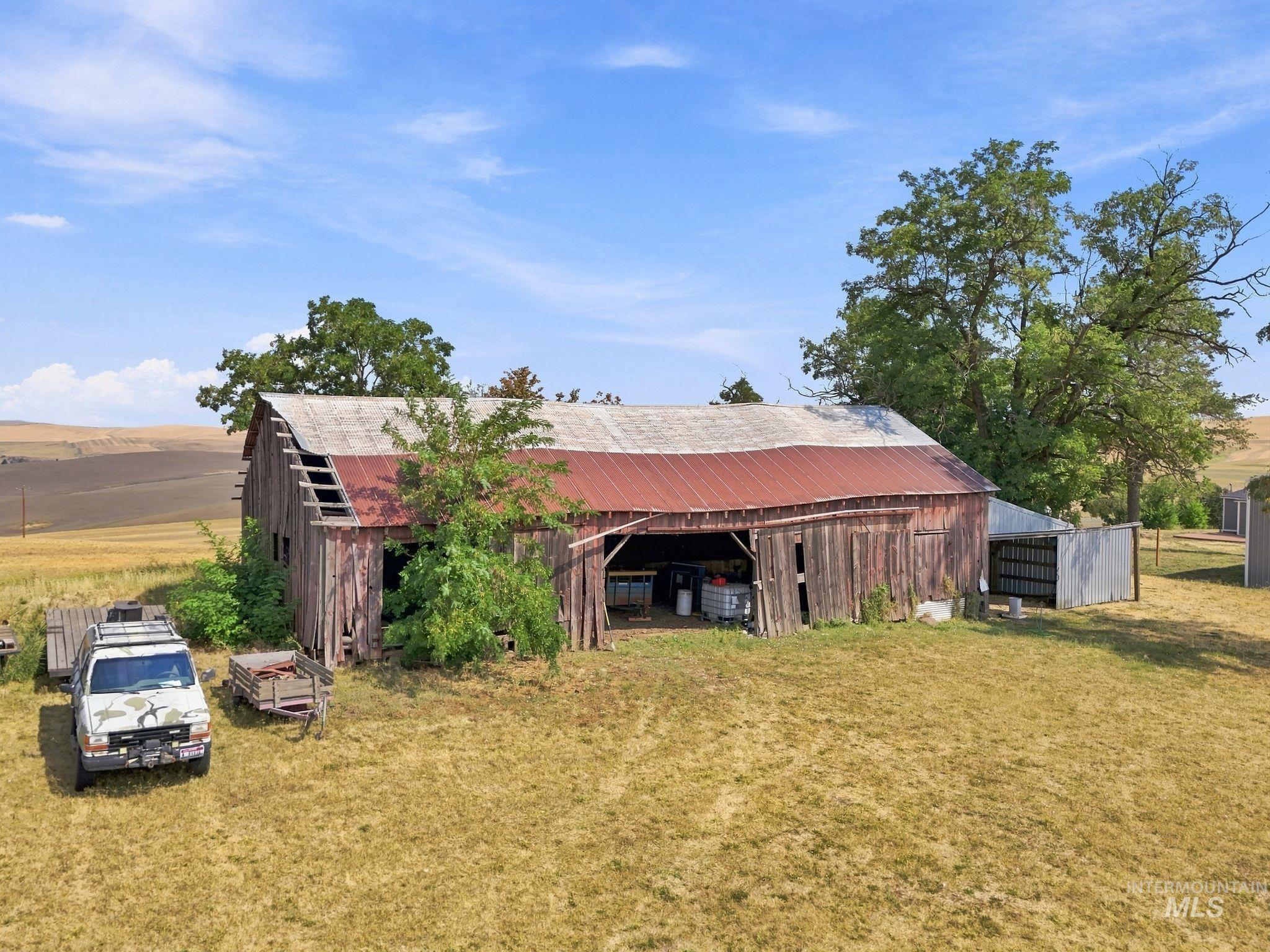 16078 Hoffman Road Property Photo 38