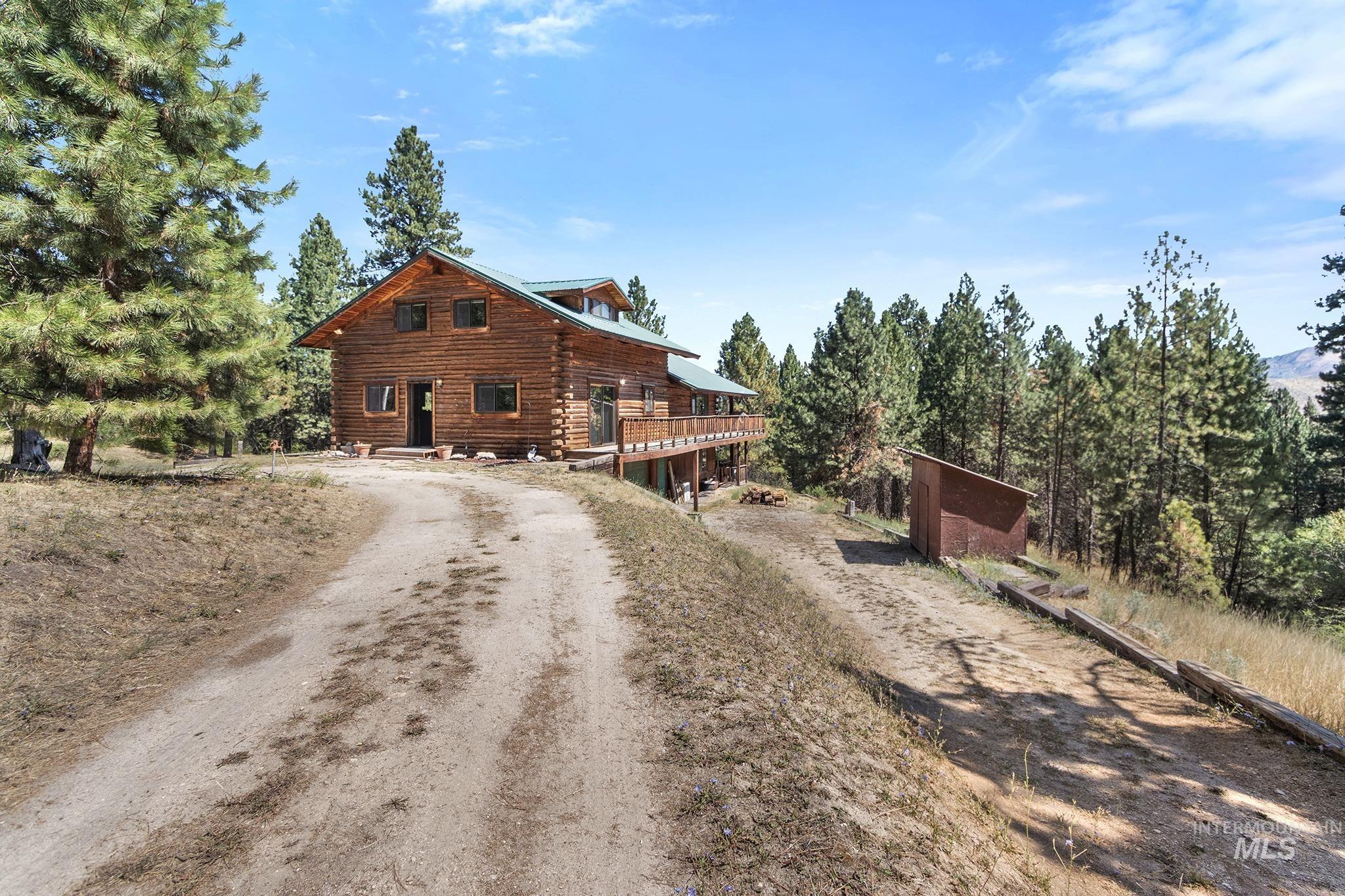175 Evergreen Dr. Property Photo 6