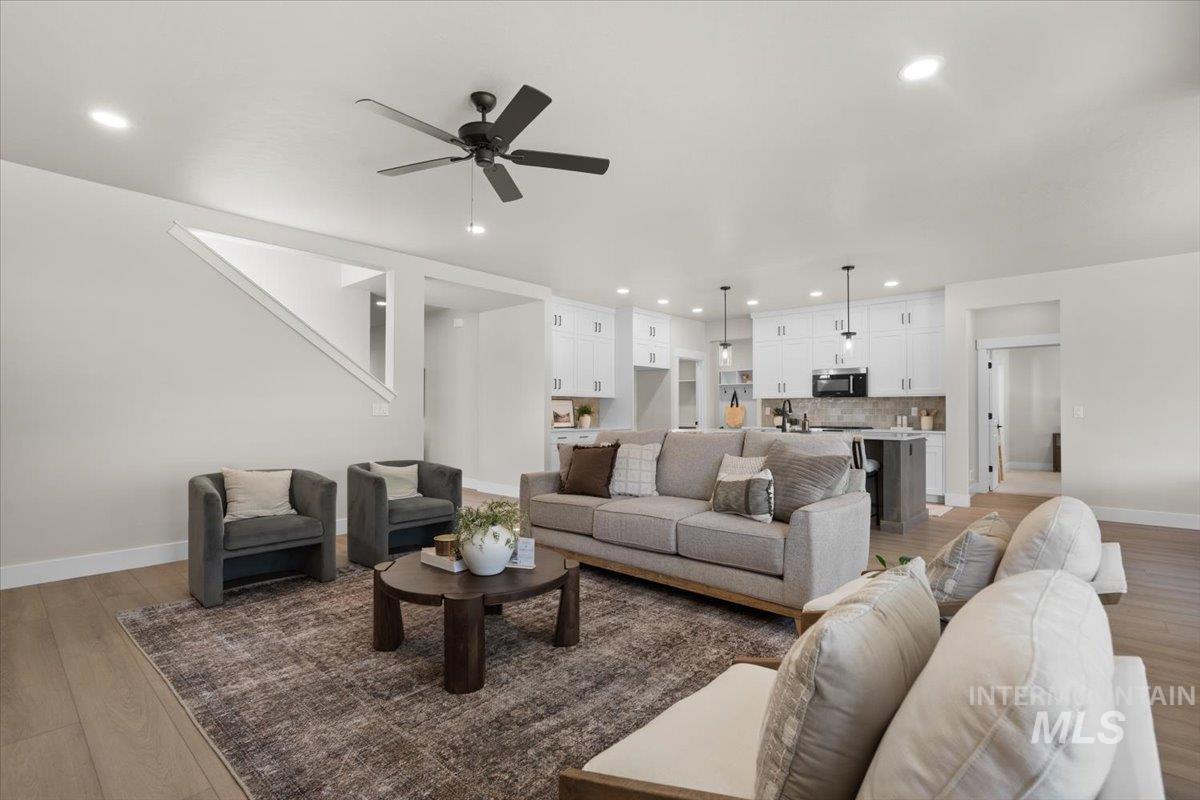 4317 Tropic Way Property Photo 8