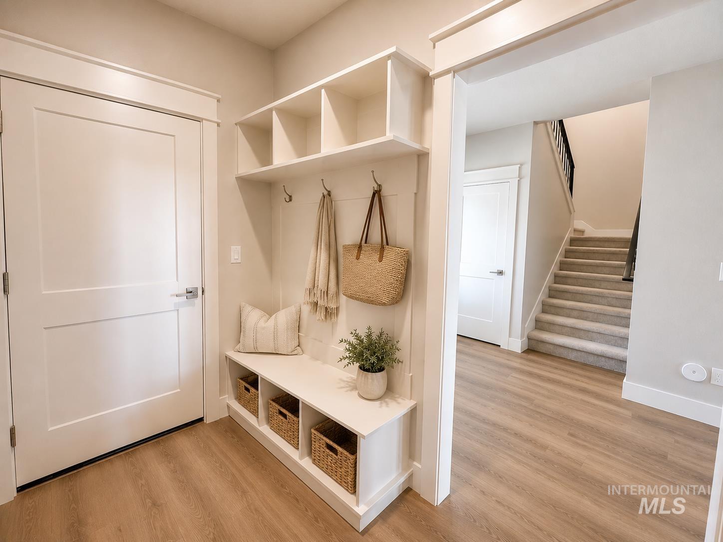 1110 S Recess Way Property Photo 27