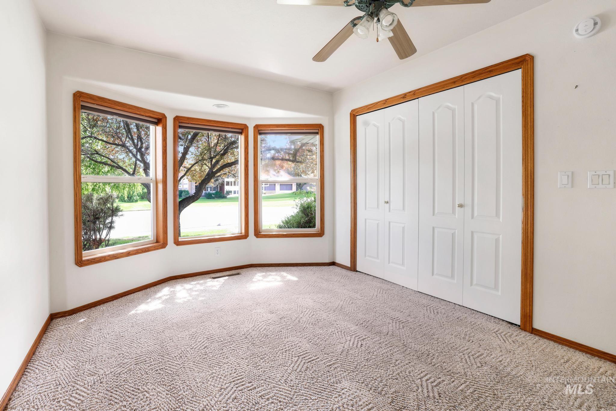 2047 Candlewood Cir Property Photo 33
