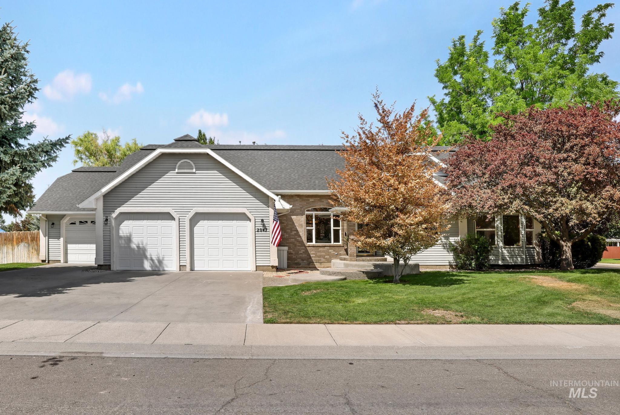 2047 Candlewood Cir Property Photo 47