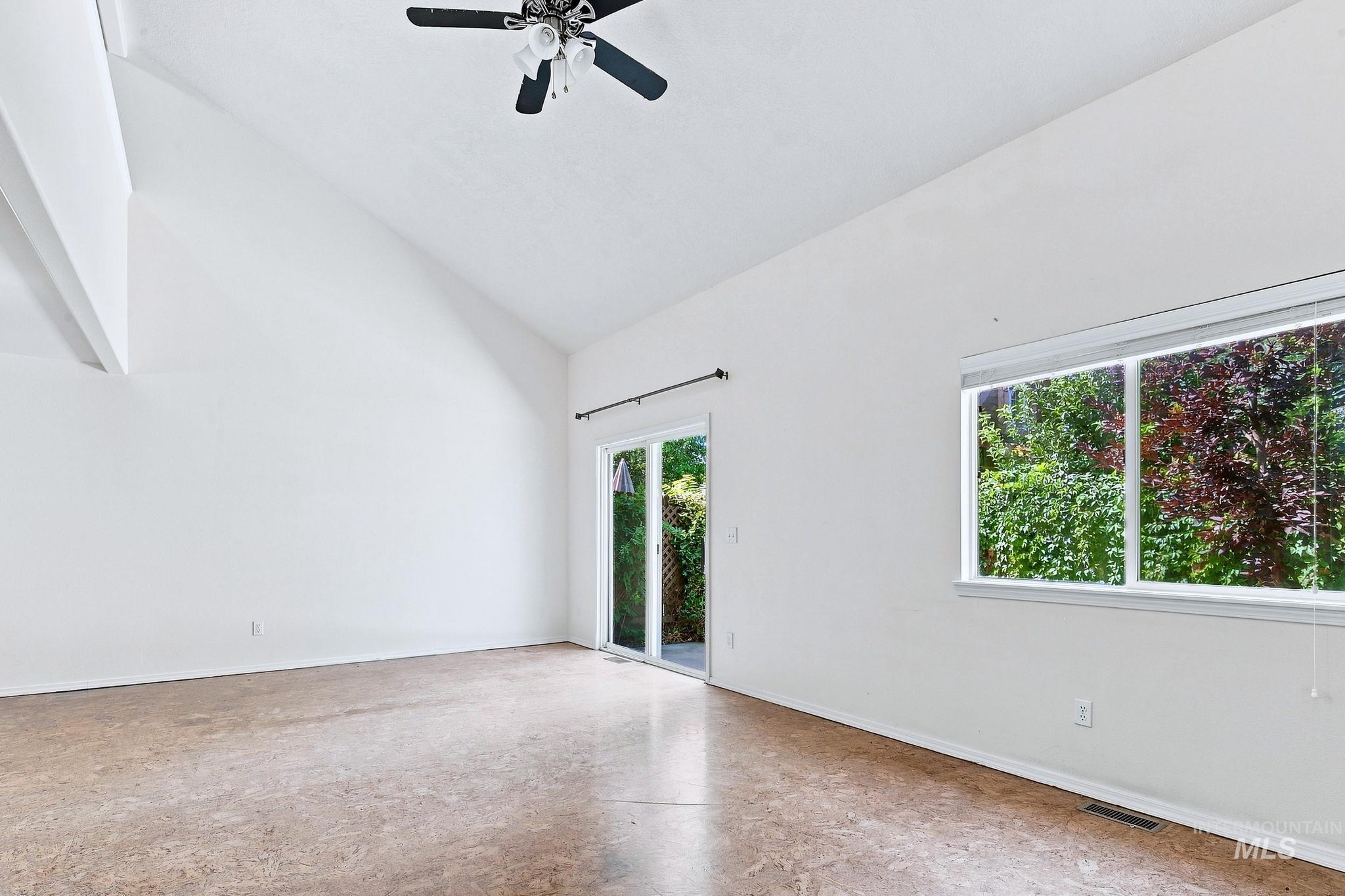 1655 S Annett St Property Photo 14