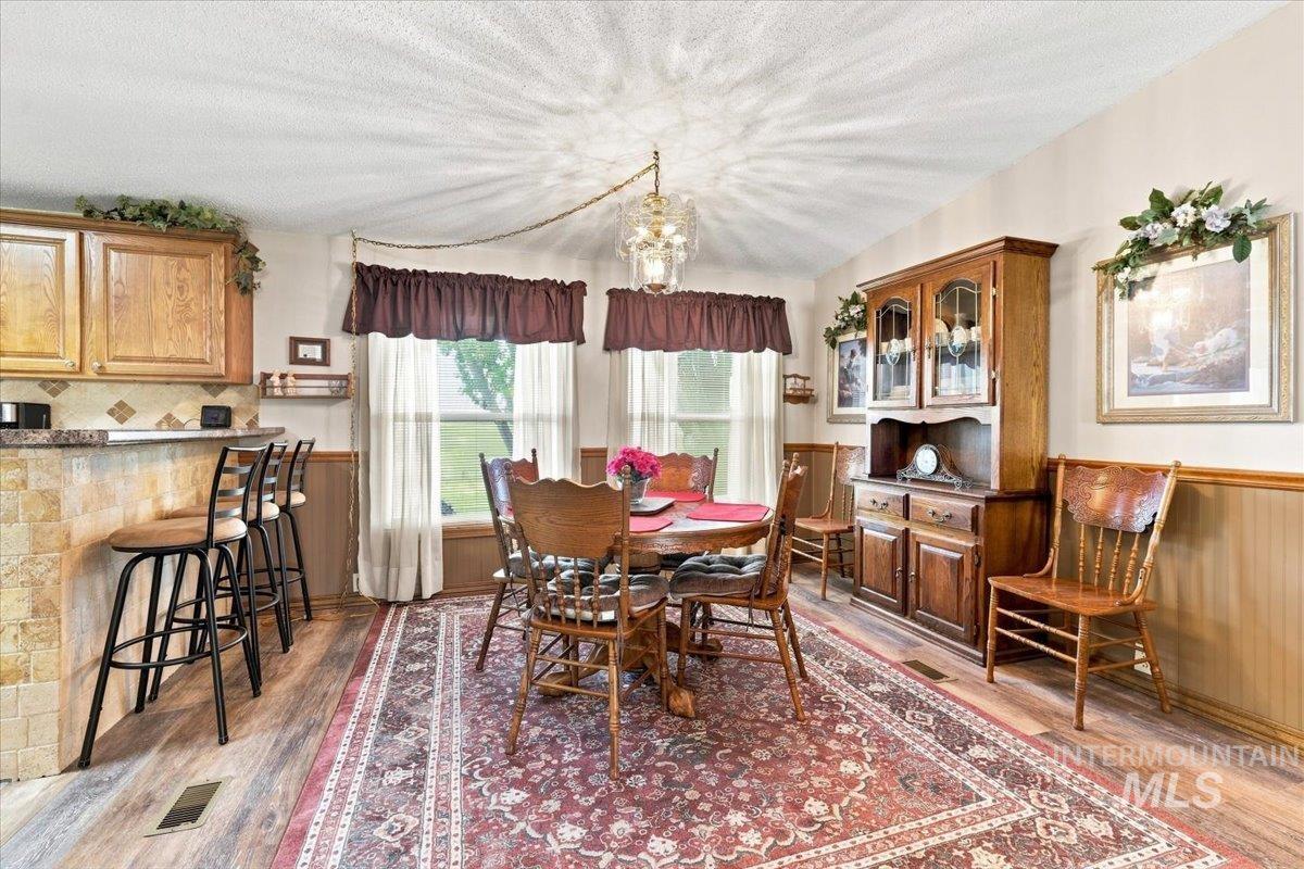 23519 Wamstad Rd Property Photo 12