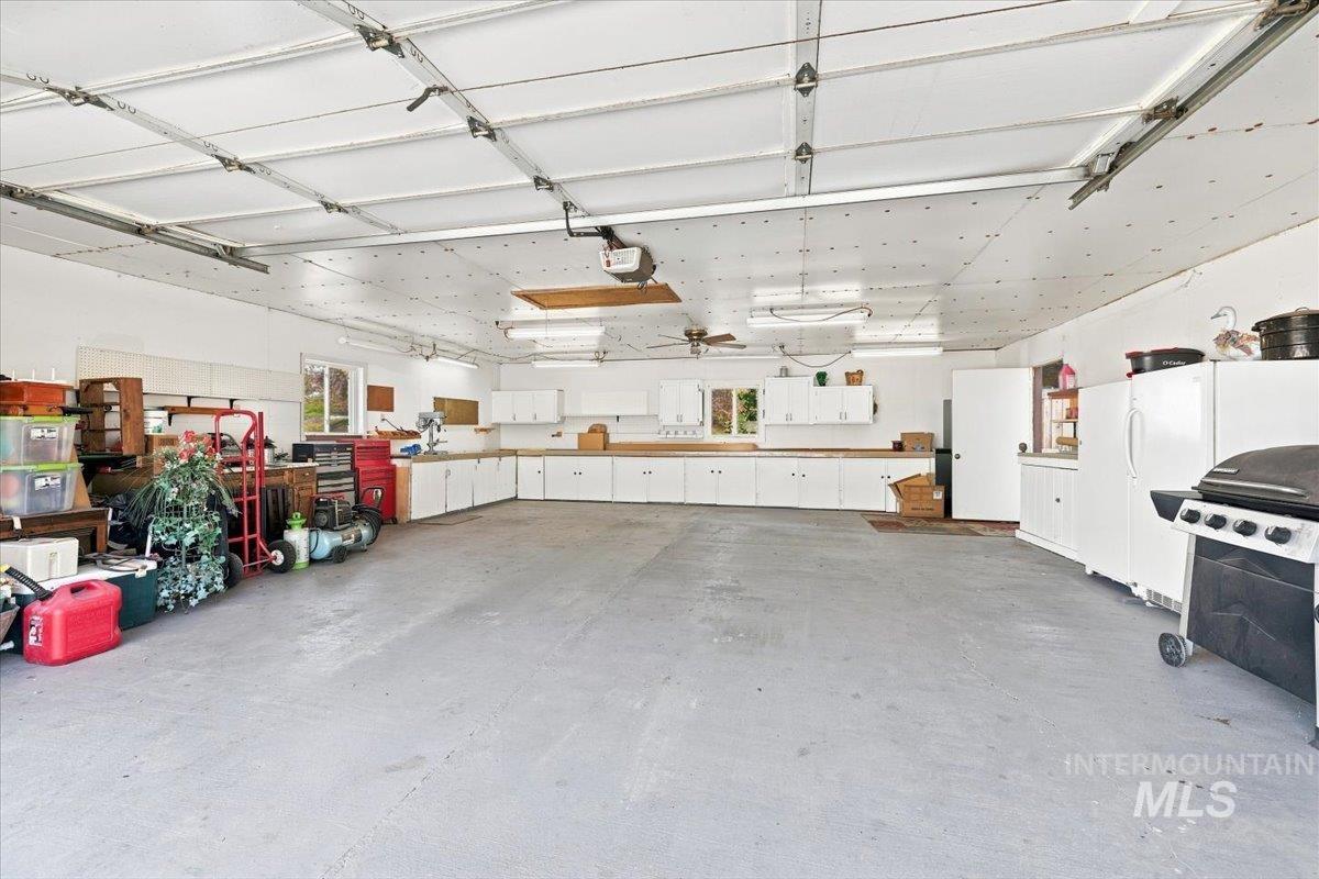 23519 Wamstad Rd Property Photo 31